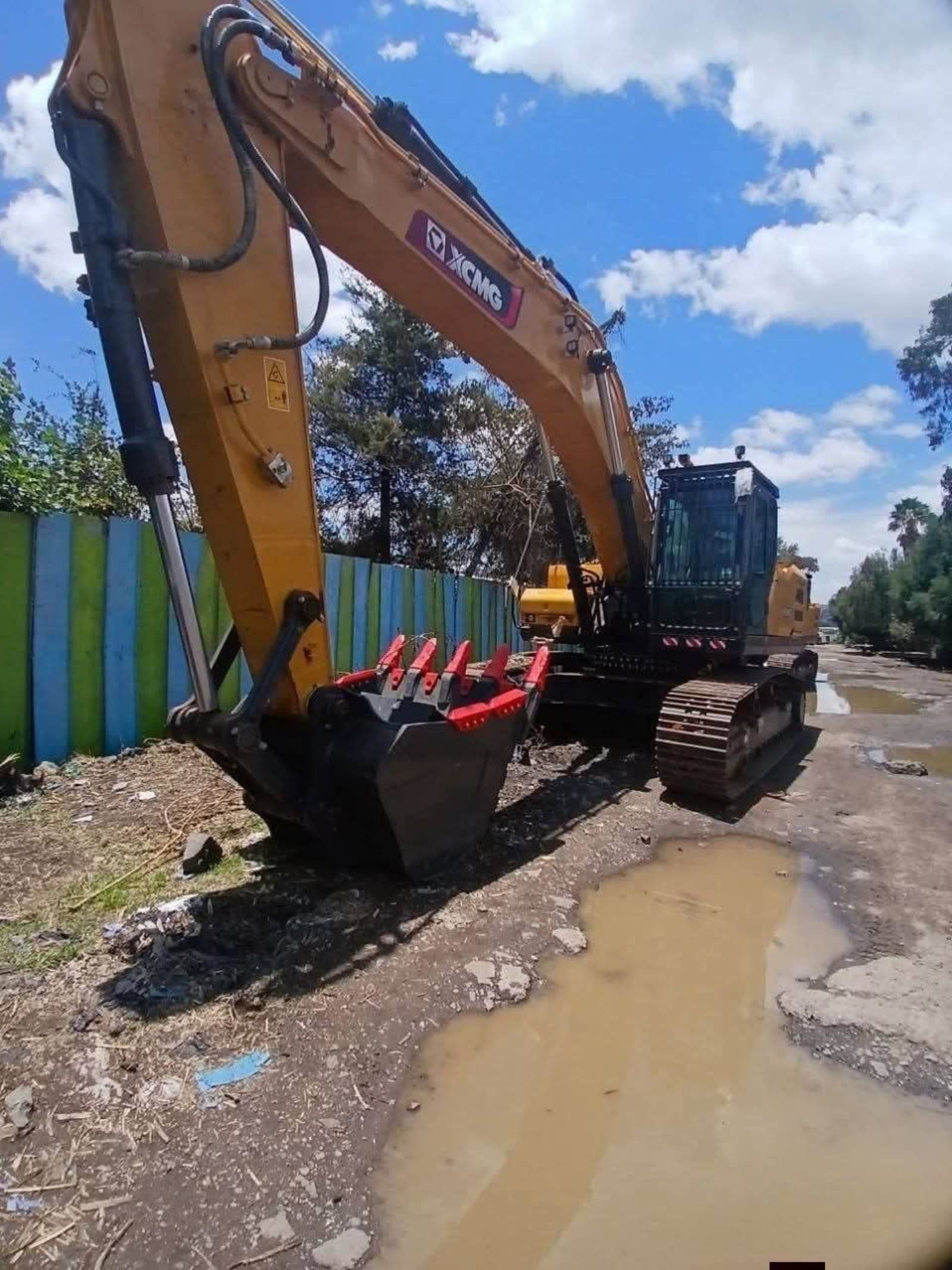 2025 XCMG Excavator โ photo 4