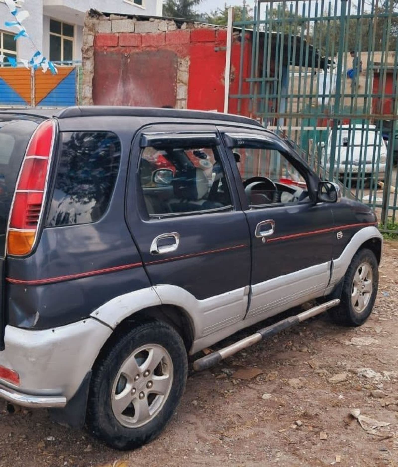 1998 Daihatsu Terios — photo 2
