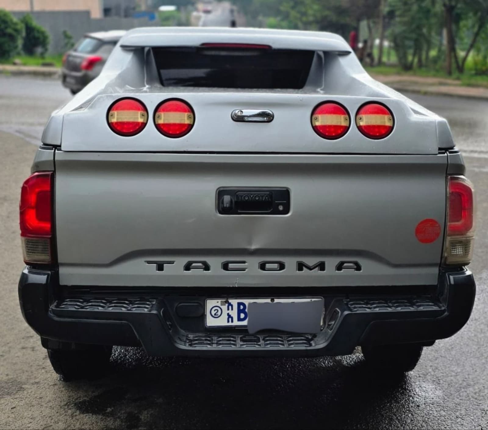 2020 TOYOTA TACOMA — photo 4