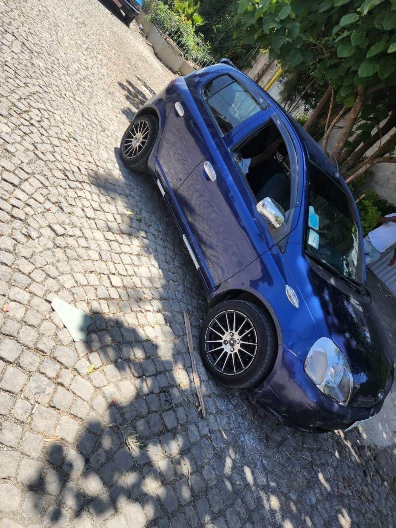 2001 Toyota Vitz — photo 5