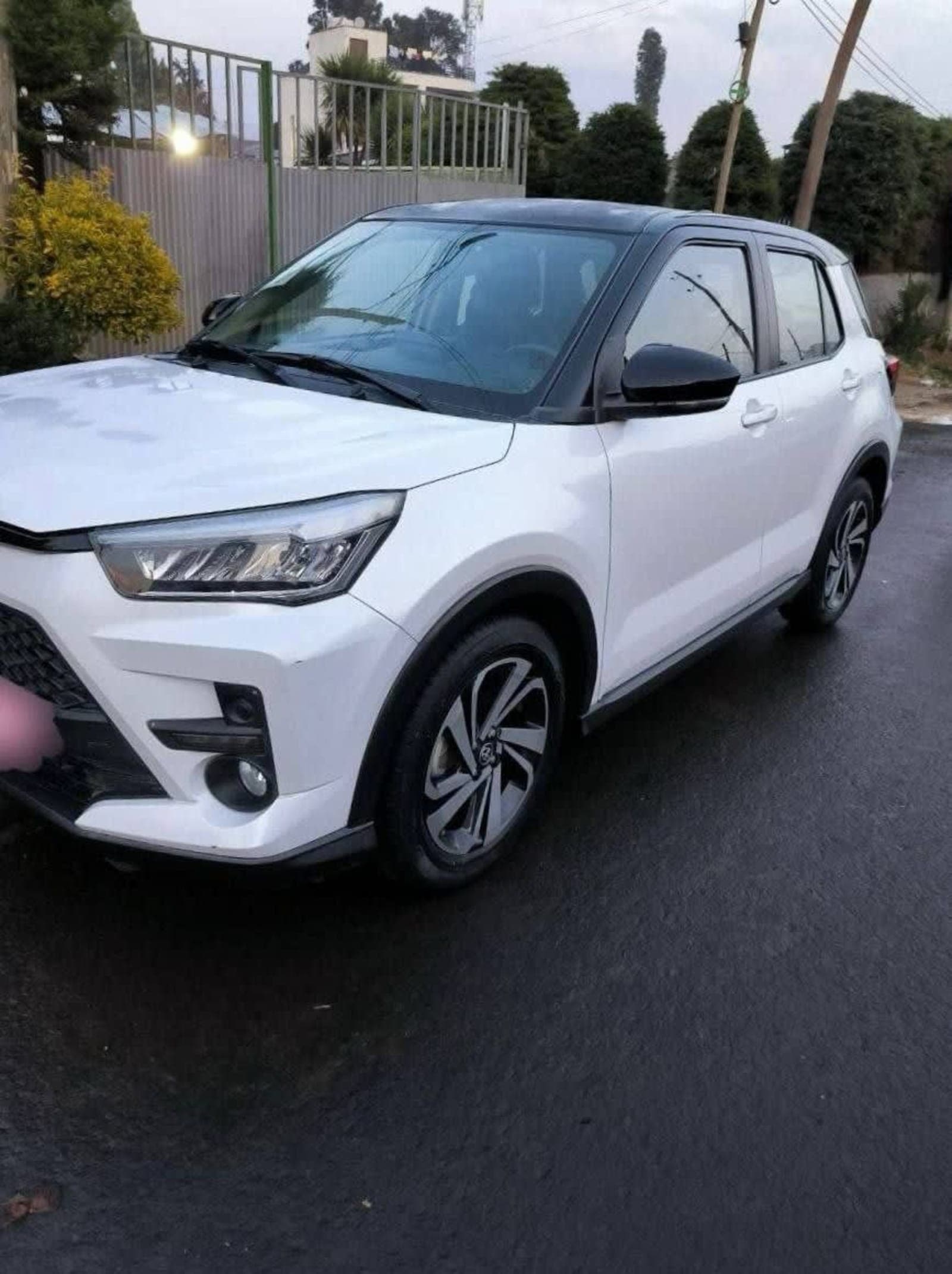 2022 Toyota Raize — photo 3