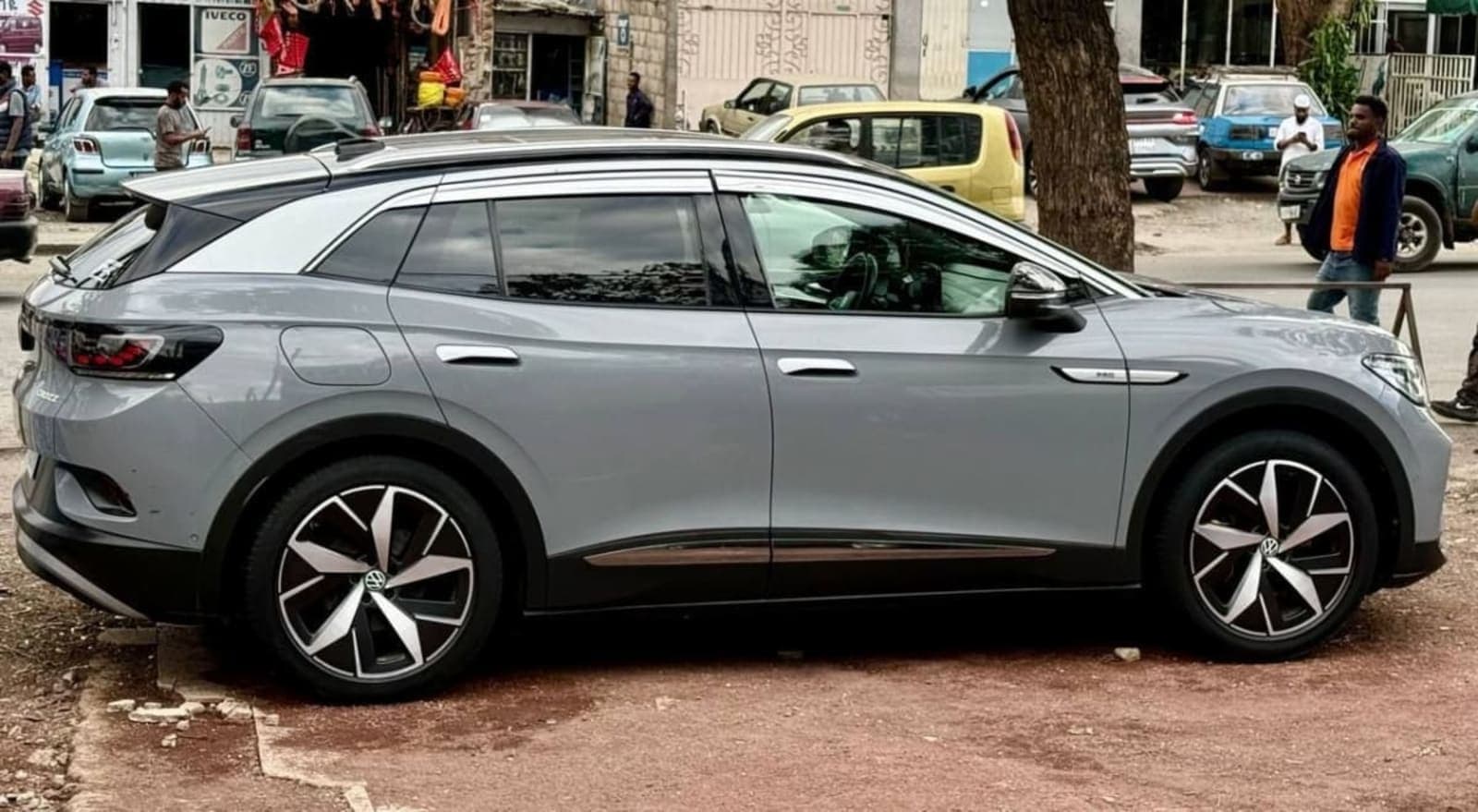2023 VOLKSWAGEN ID.4 Crozz Pro — photo 2