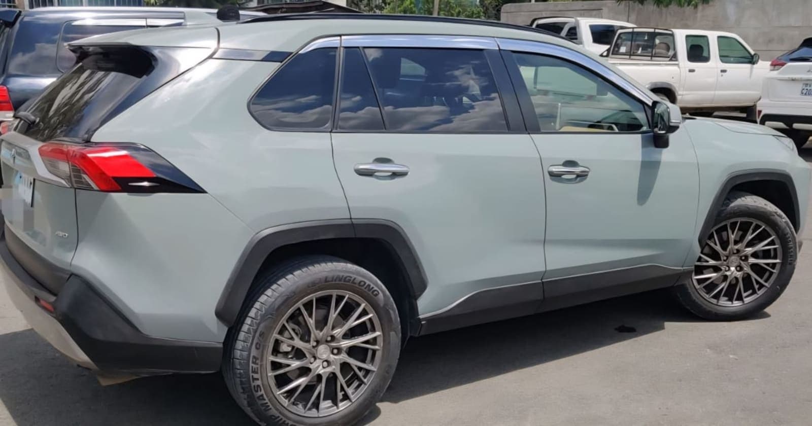 2020 Toyota Rav 4 — photo 4