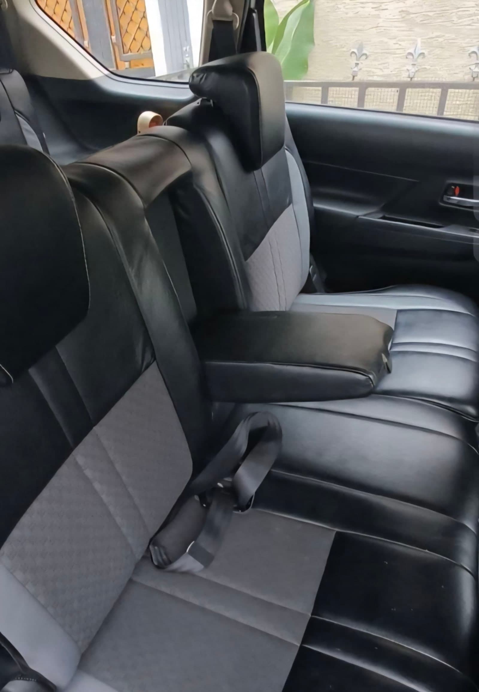2021 Suzuki Ertiga — photo 3