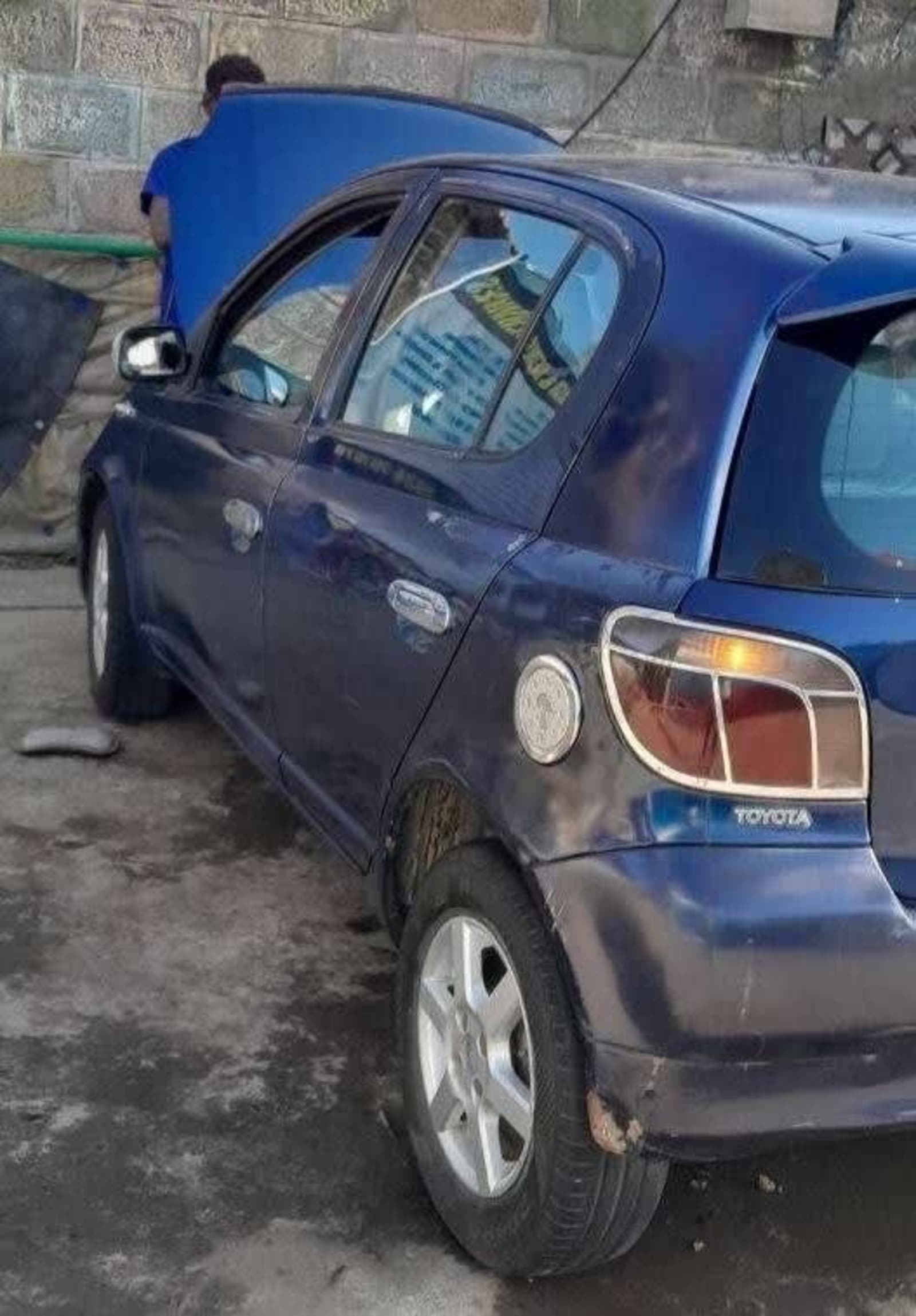 2001 Toyota Vitz Yaris — photo 6