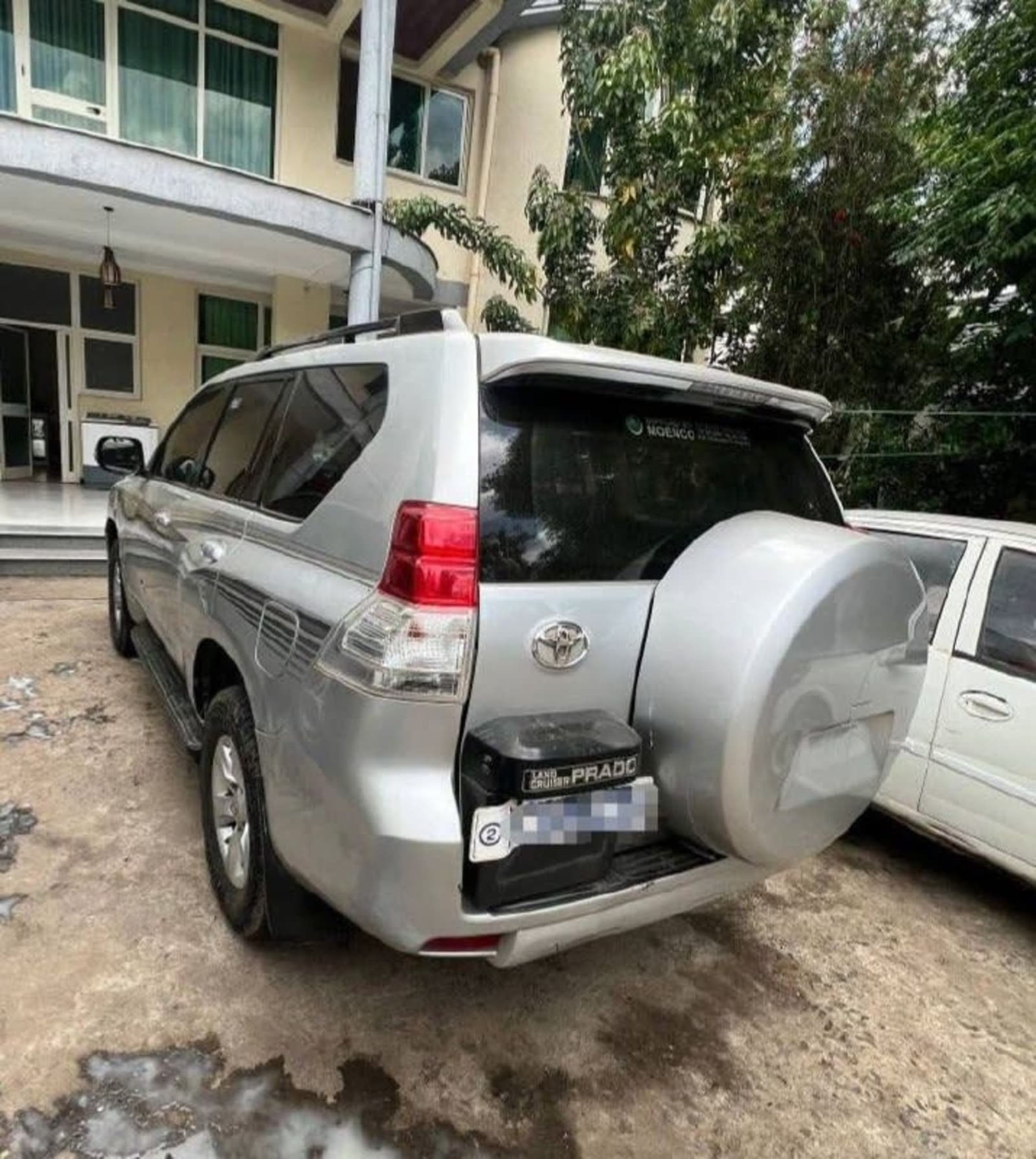 2014 Toyota Landcruiser Prado — photo 2