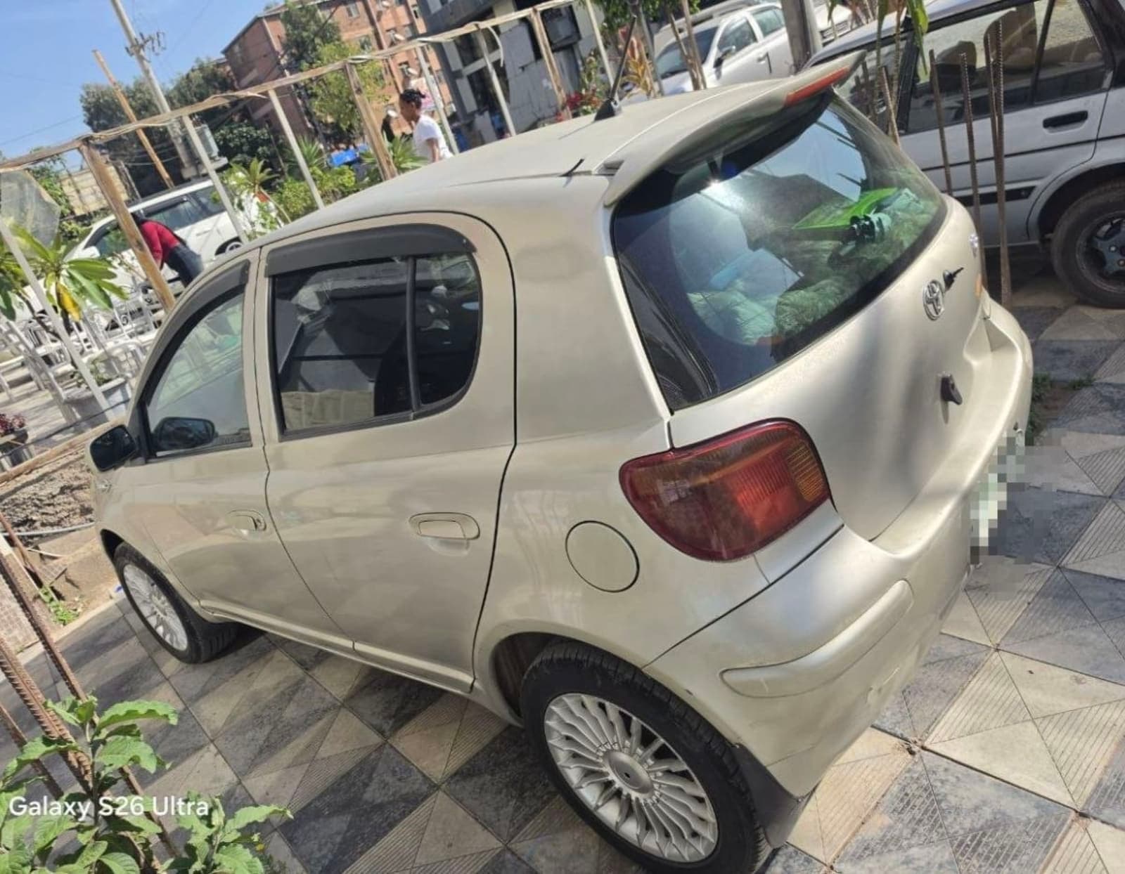 2004 Toyota Vitz Yaris — photo 3
