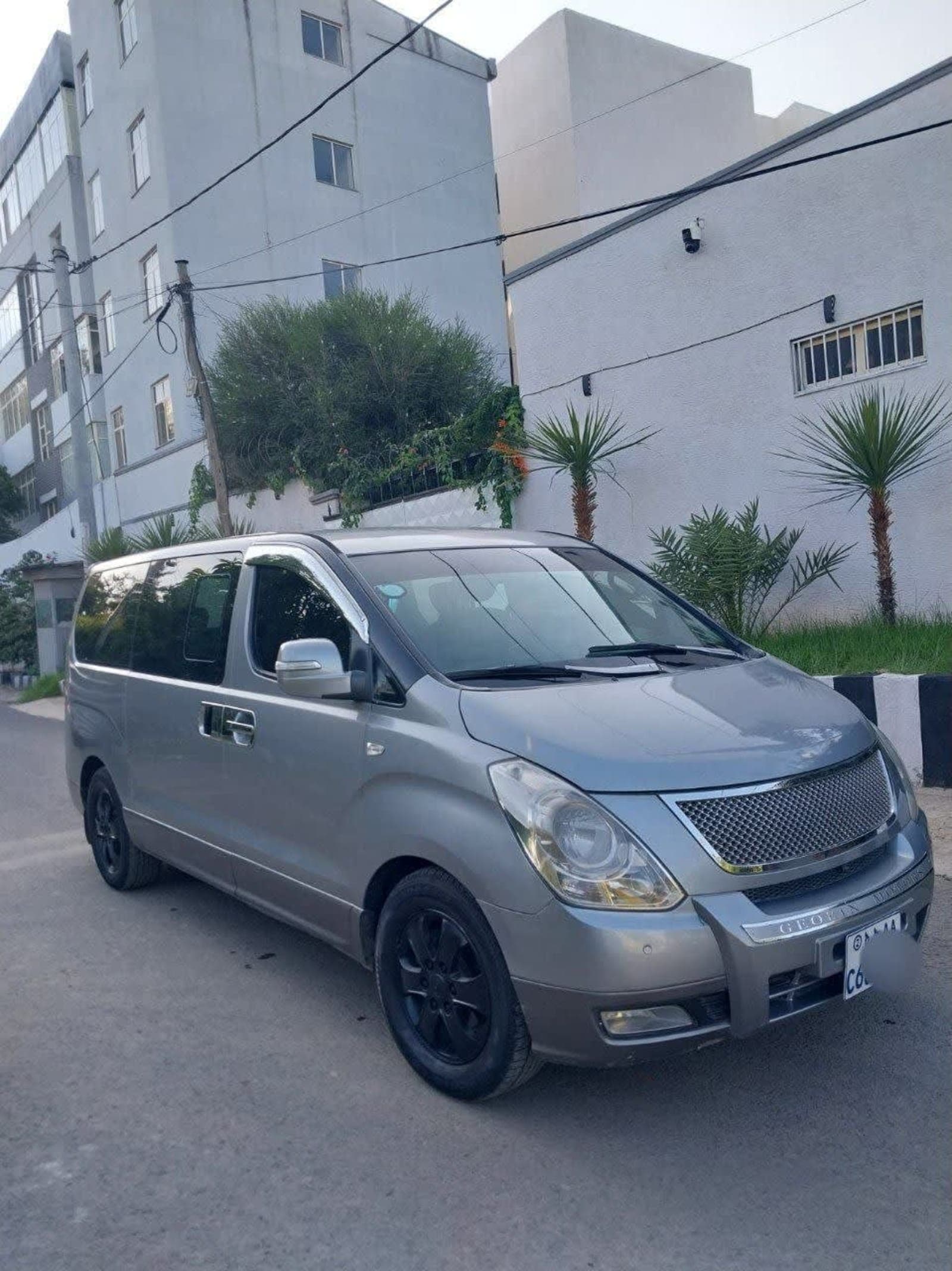 2014 Hyundai Starex