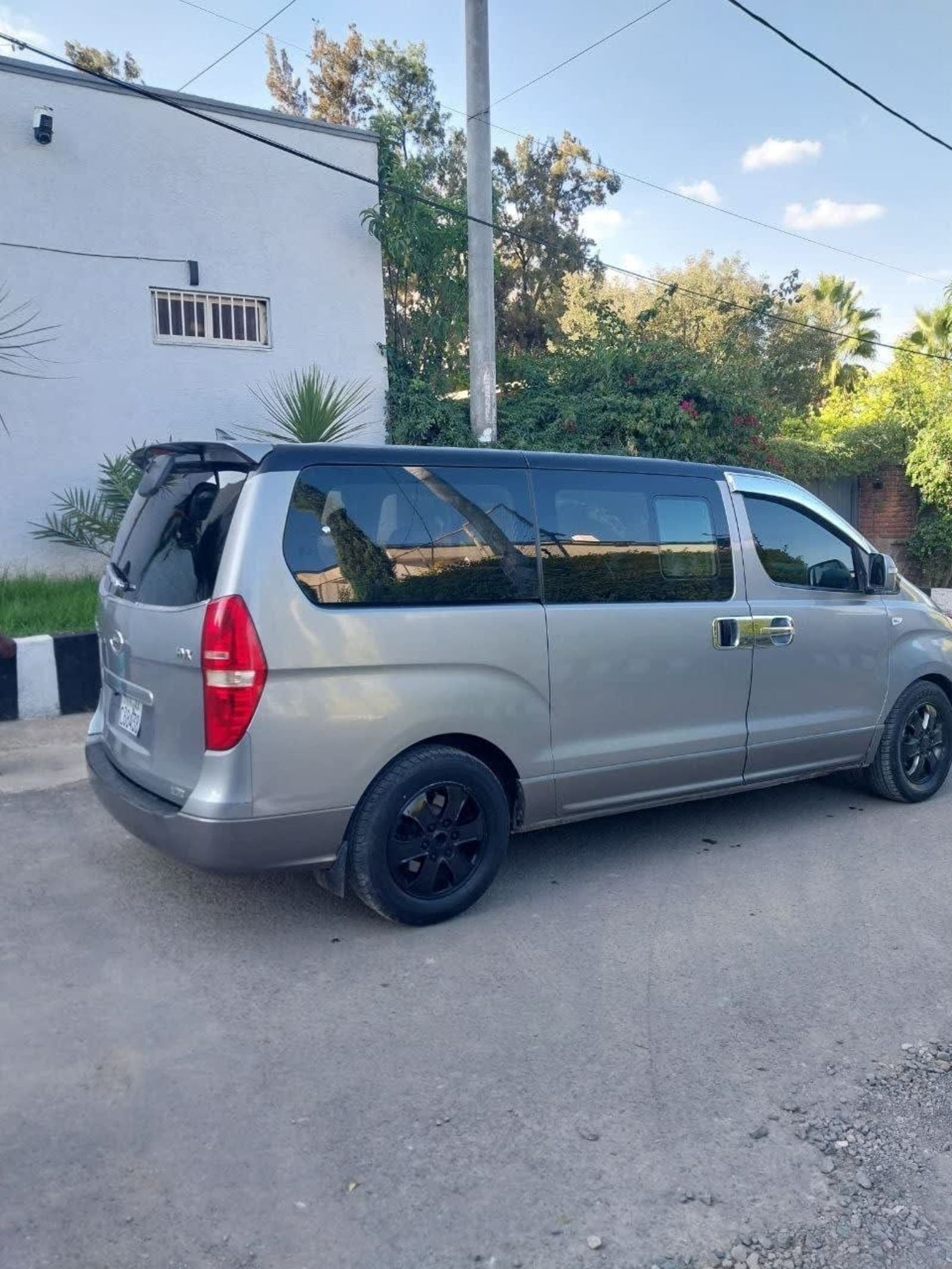 2014 Hyundai Starex — photo 4
