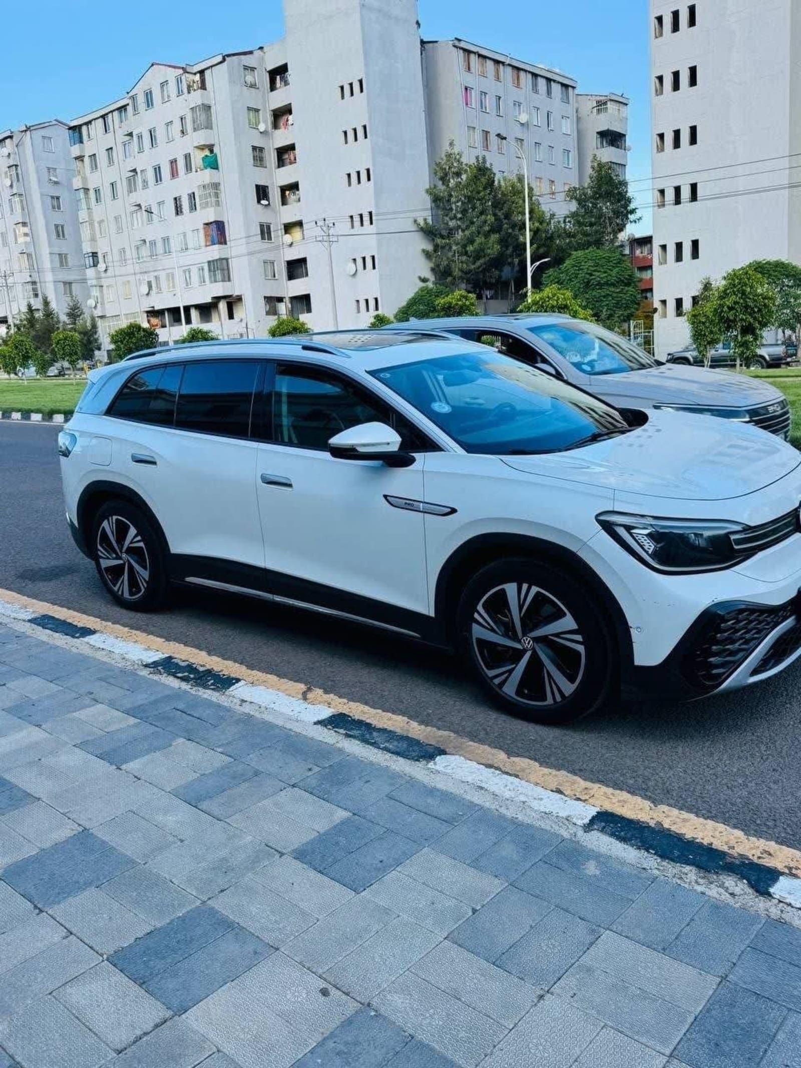 2023 Volkswagen ID.6 Crozz Pro — photo 6