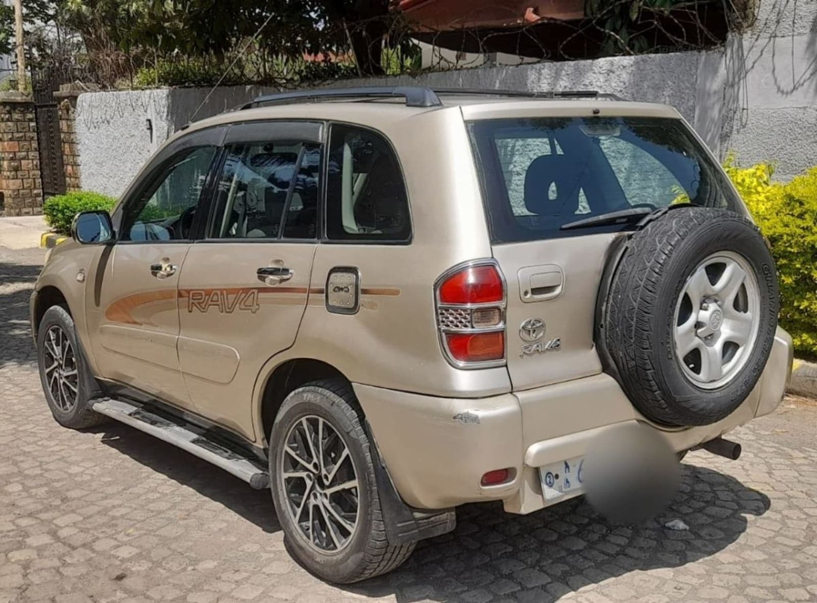 2005 Toyota RAV4