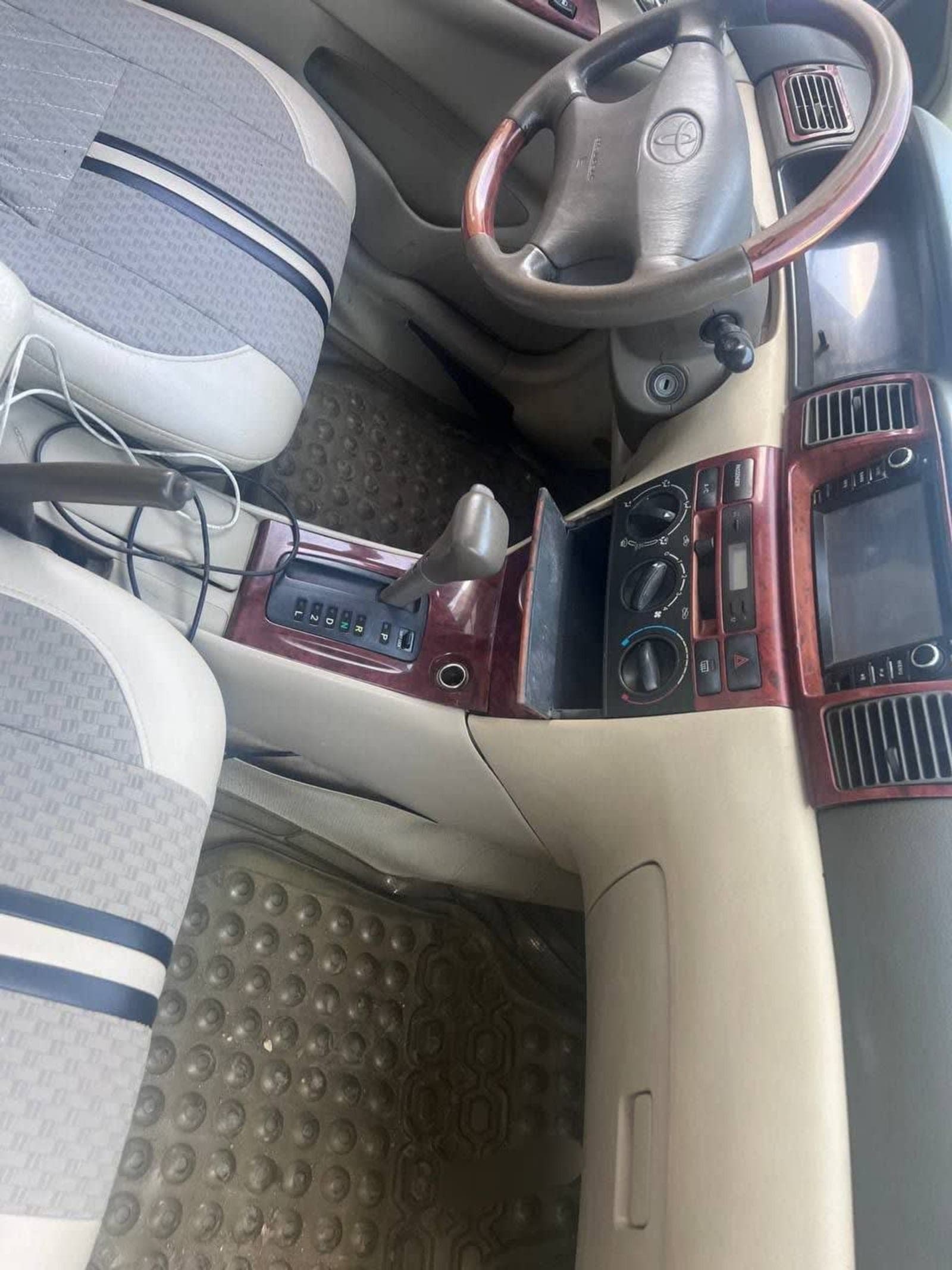 2003 Toyota Corolla โ photo 4
