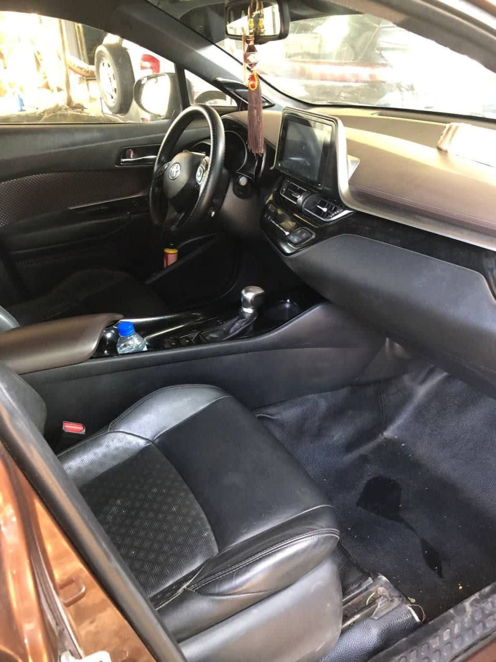 2017 Toyota C-HR — photo 4