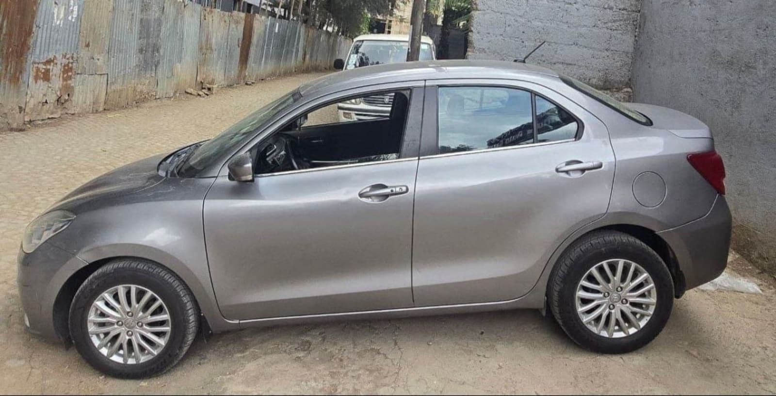 2021 Suzuki Dzire — photo 5