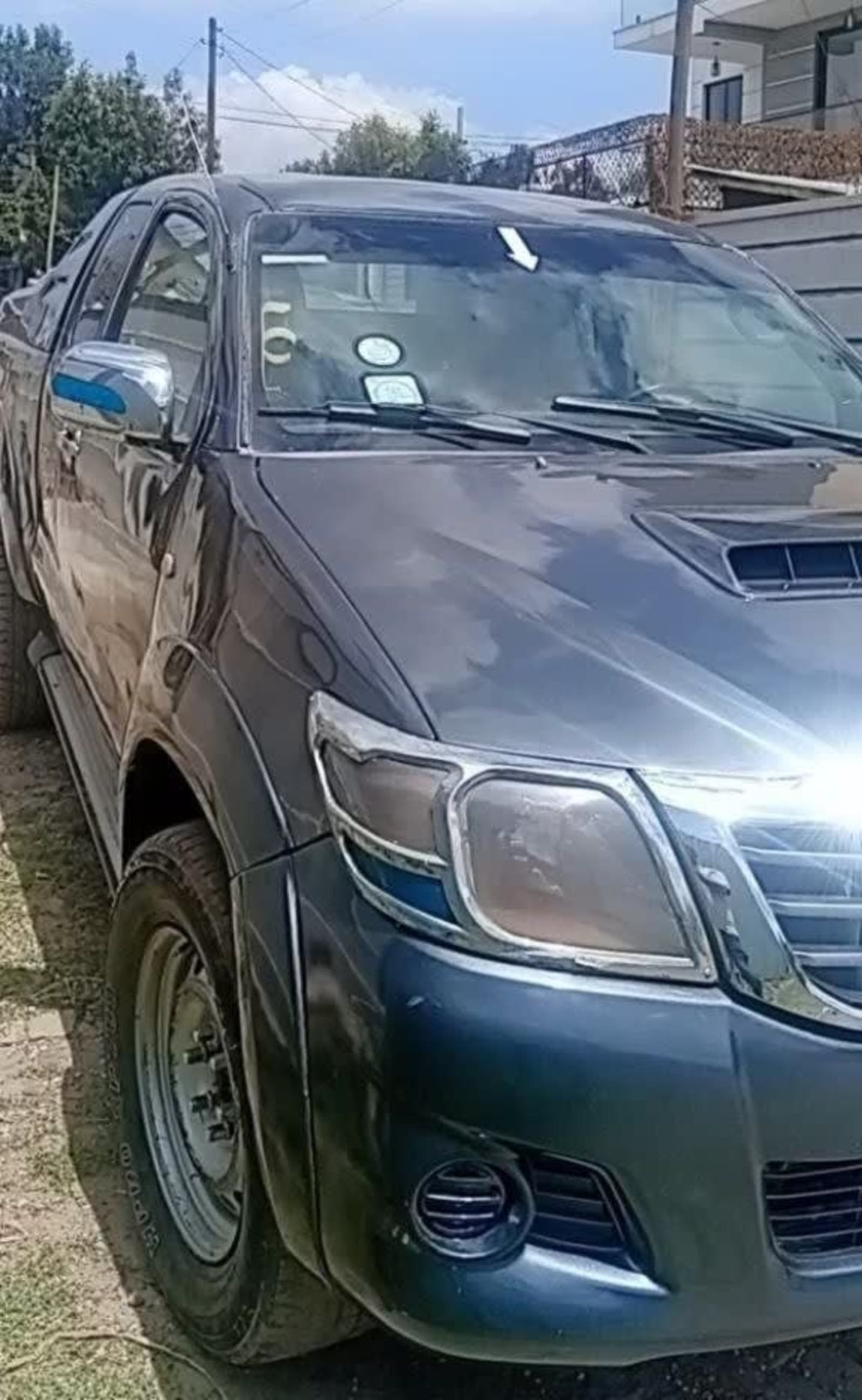 2012 Toyota Hilux — photo 2