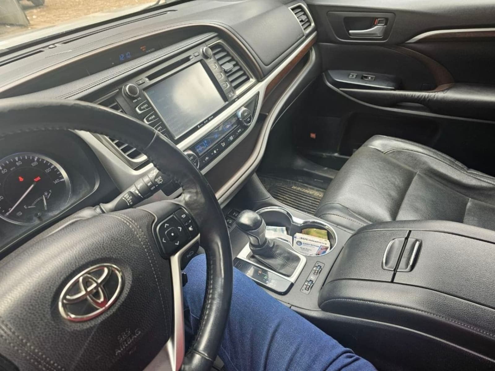 2016 Toyota Highlander V6 — photo 7