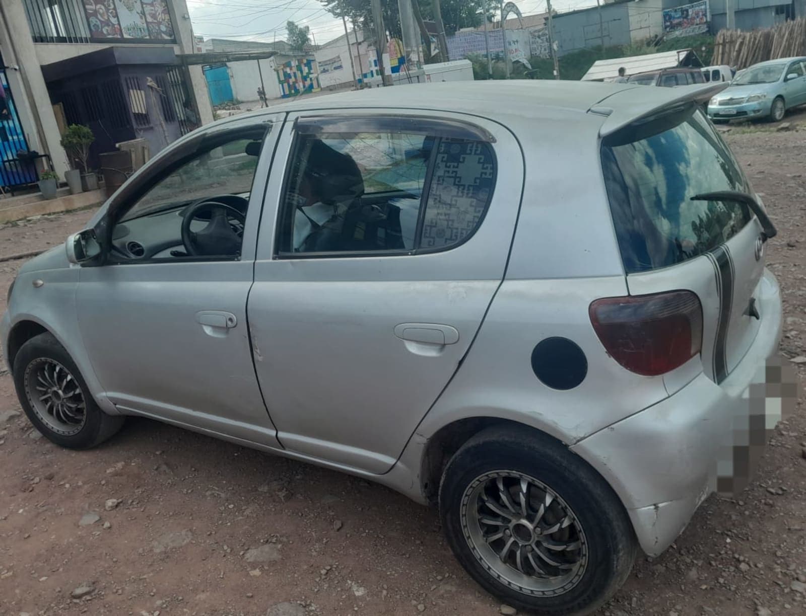 2001 Toyota Vitz