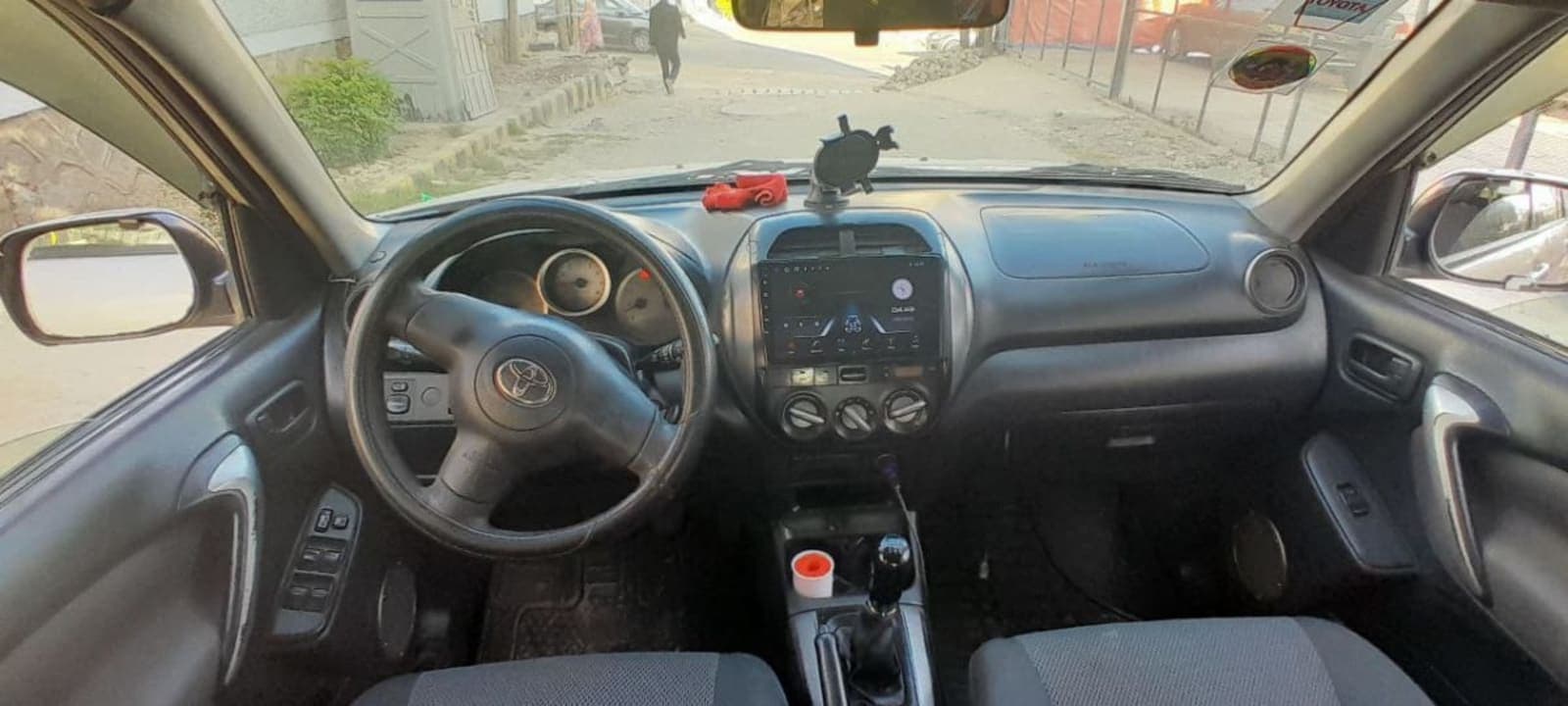 2005 Toyota Rav4 — photo 3