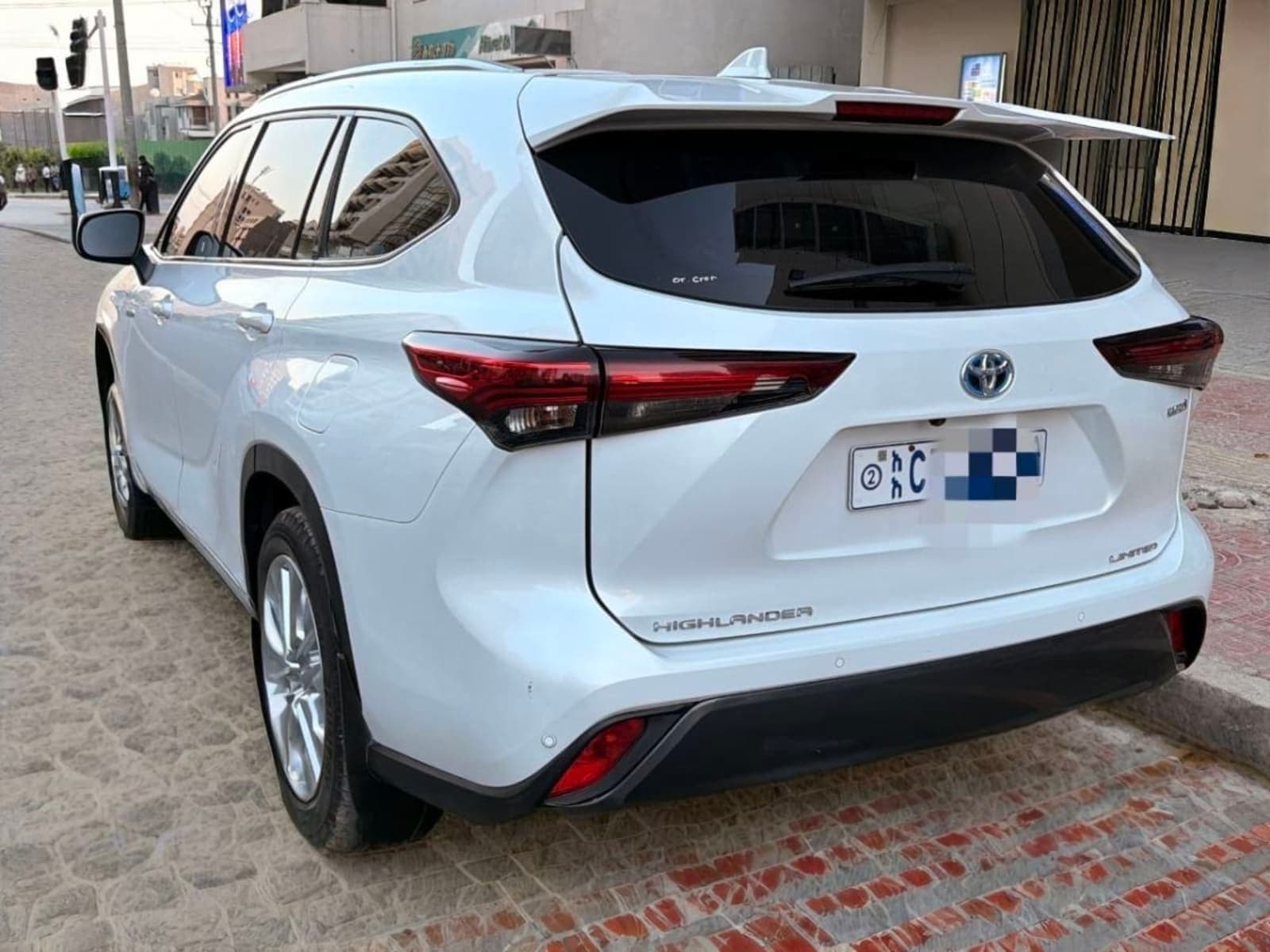 2024 Toyota Highlander Hybrid