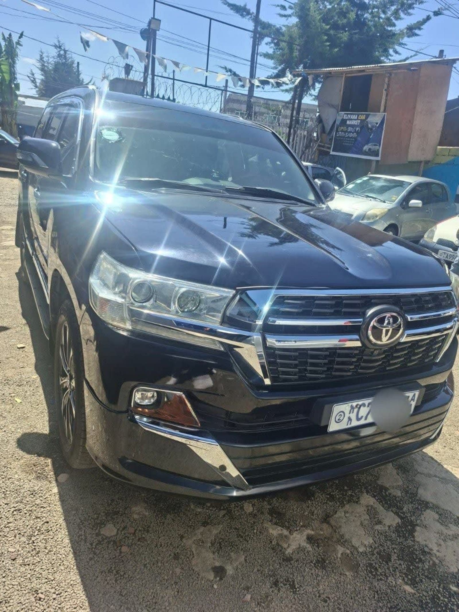 2014 Toyota LandCruiser V8 — photo 2