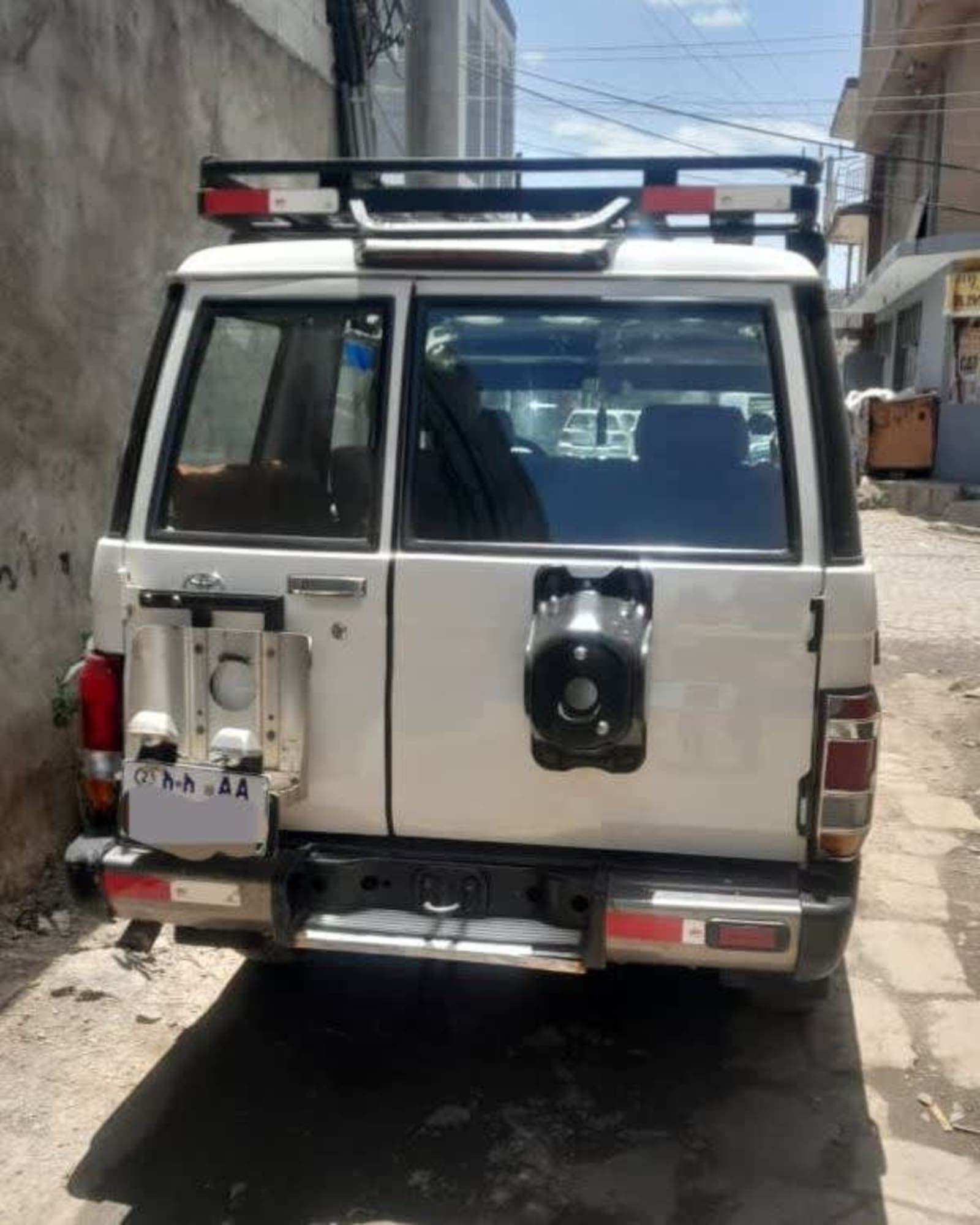 2014 Toyota LandCruiser Mark II