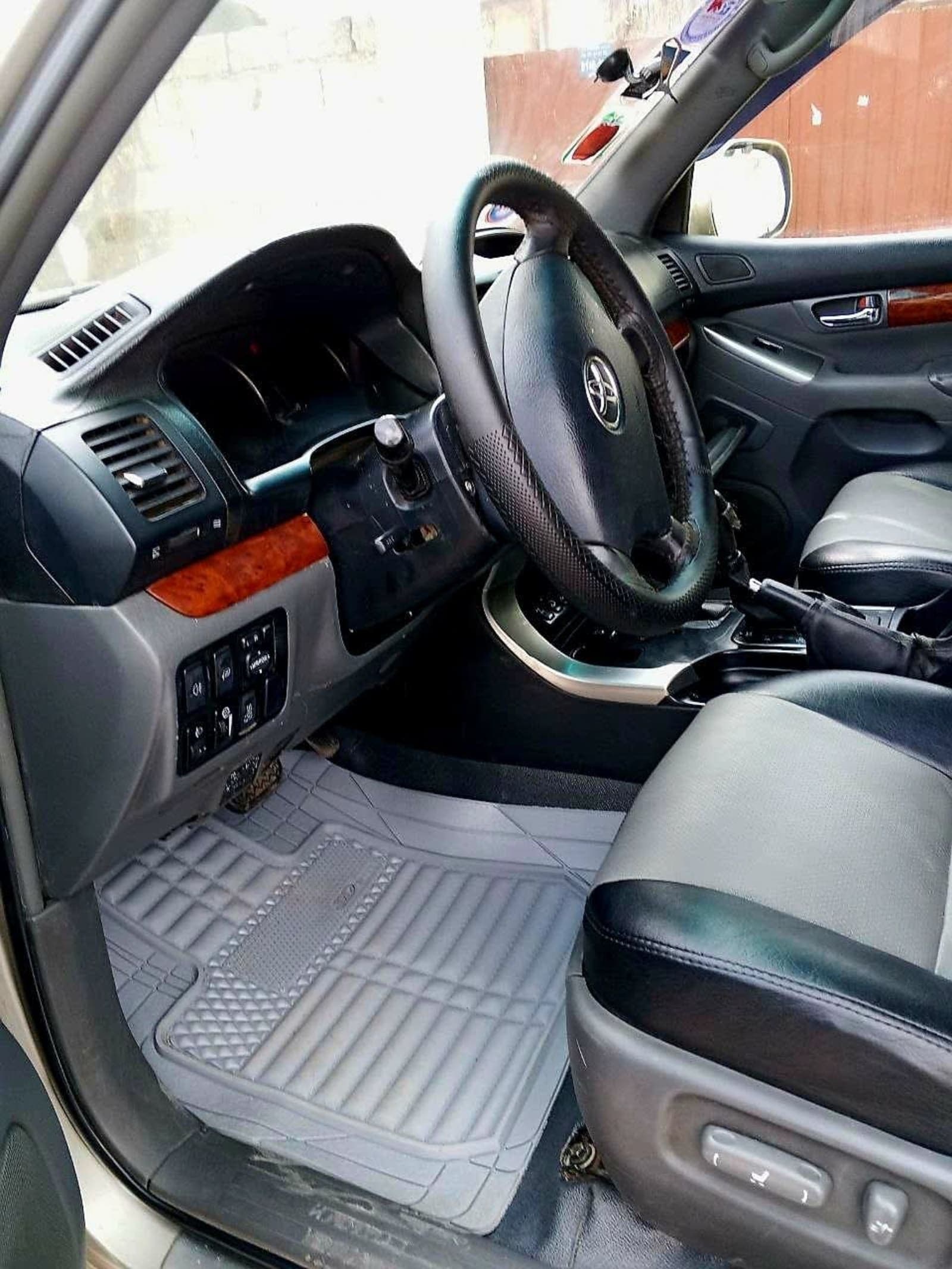 2006 Toyota Landcruiser Prado — photo 2