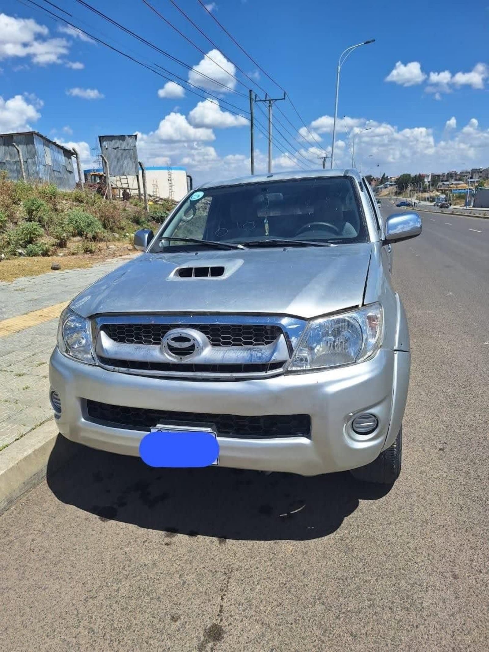 2008 Toyota Hilux Extra Cab โ photo 4