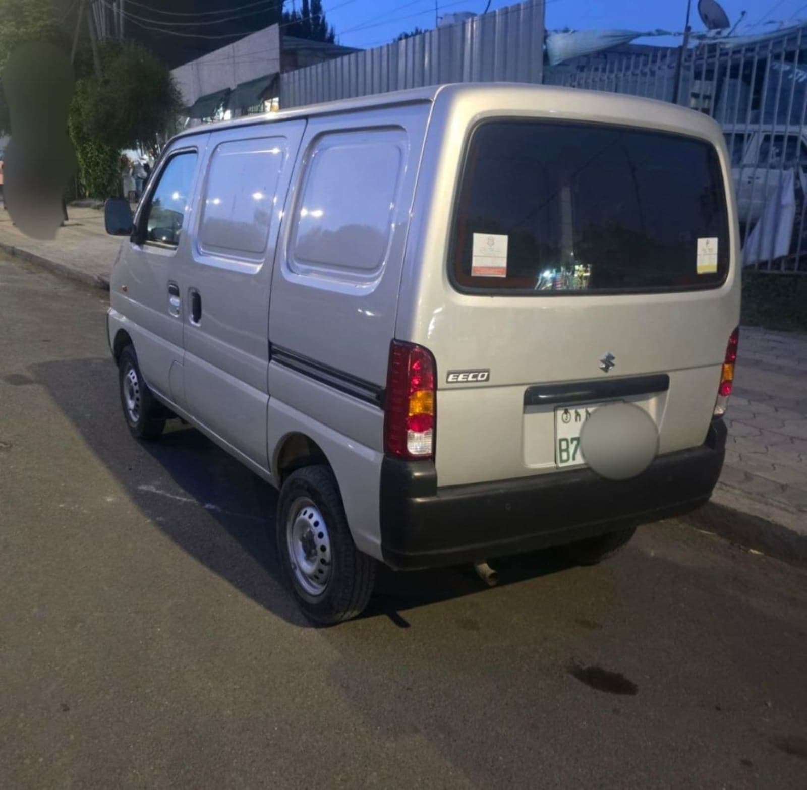 2023 Suzuki EECO — photo 2