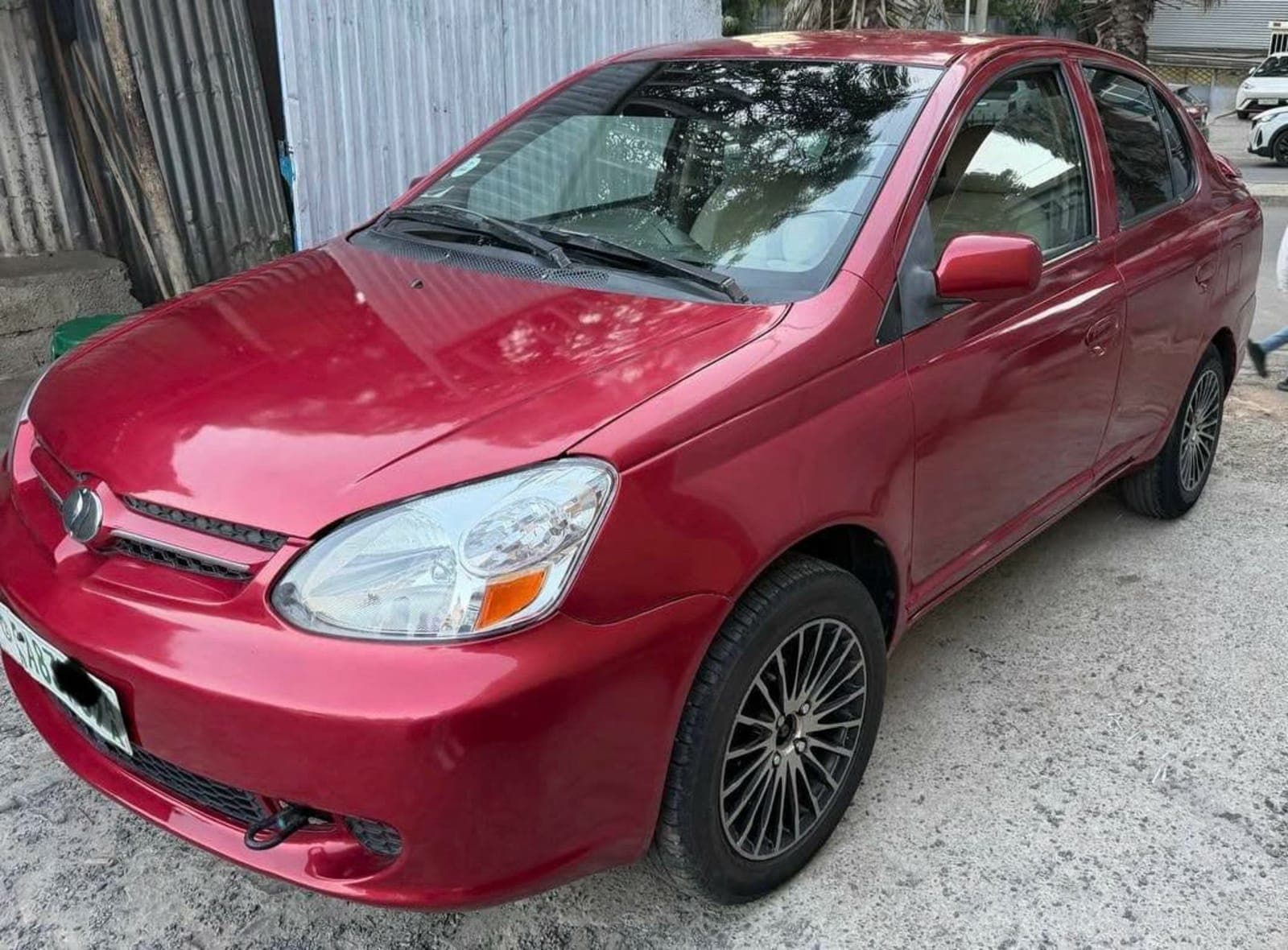 2005 Toyota Platz — photo 5