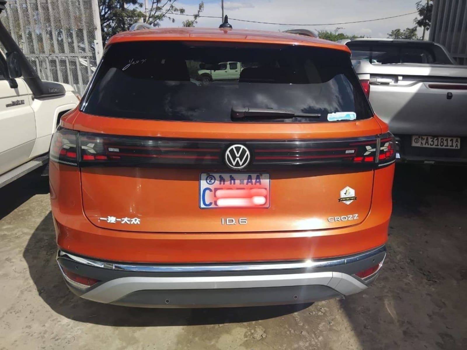 2022 Volkswagen ID.6 Crozz Pro — photo 4