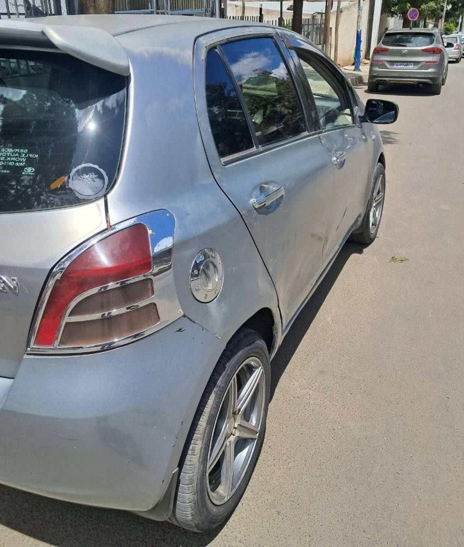 2007 Toyota Yaris Compact — photo 4