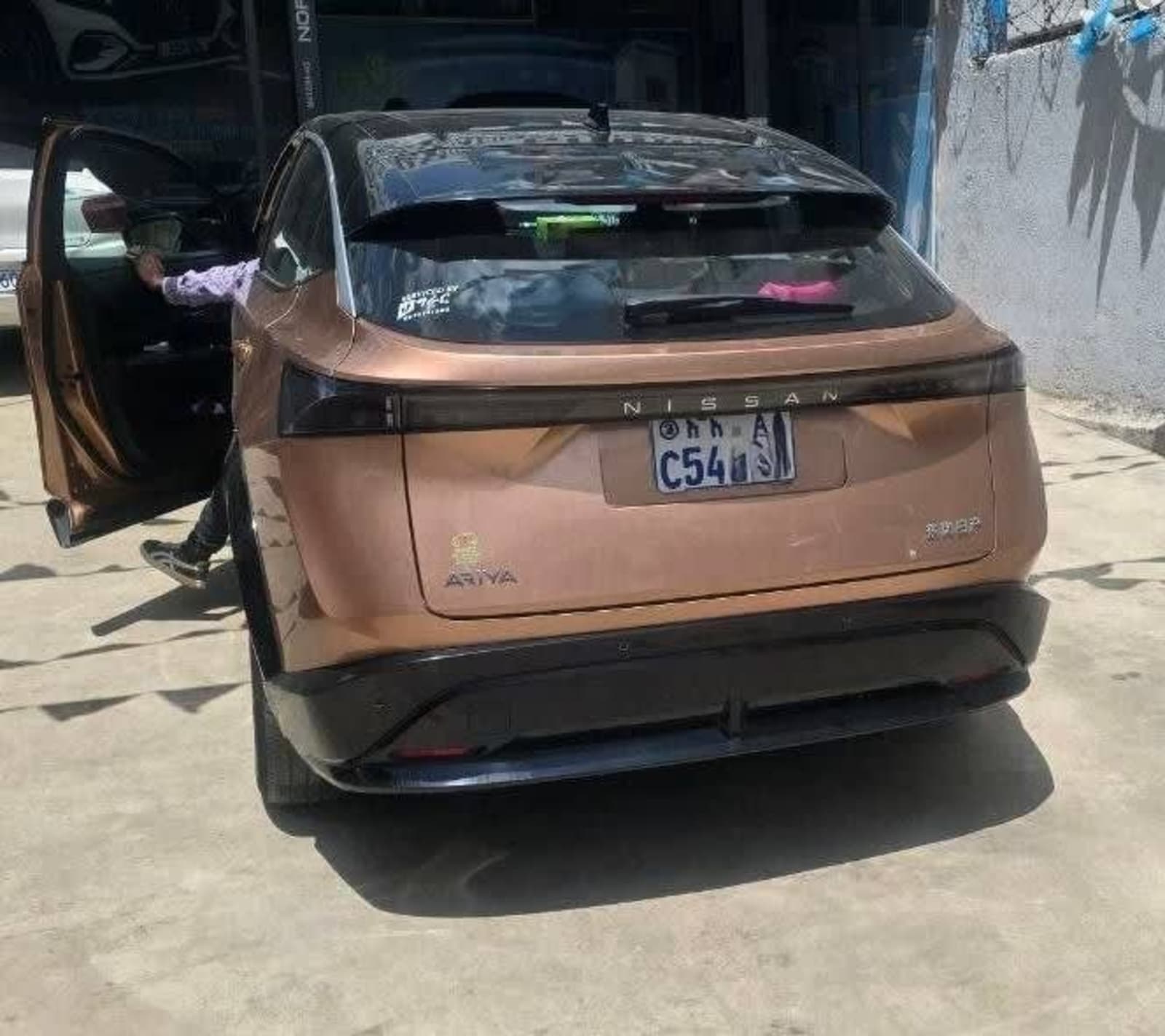 2023 Nissan ARIYA — photo 2