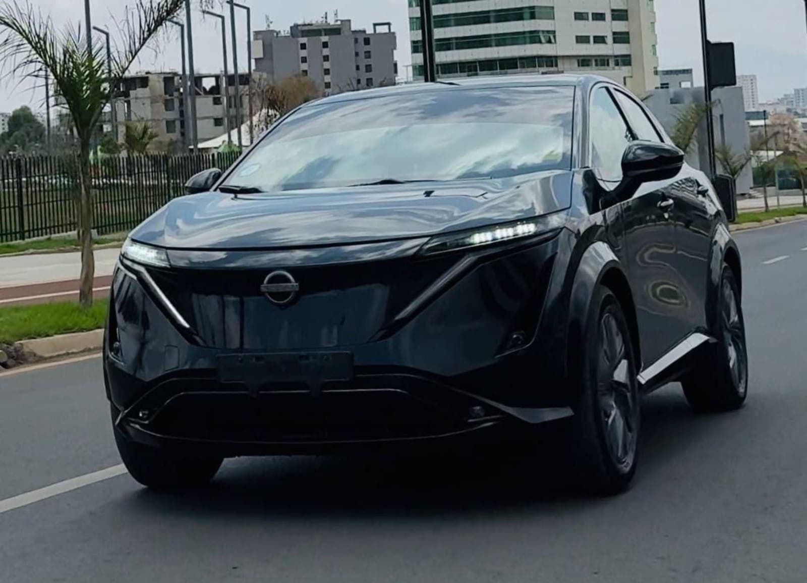 2023 Nissan ARIYA — photo 6