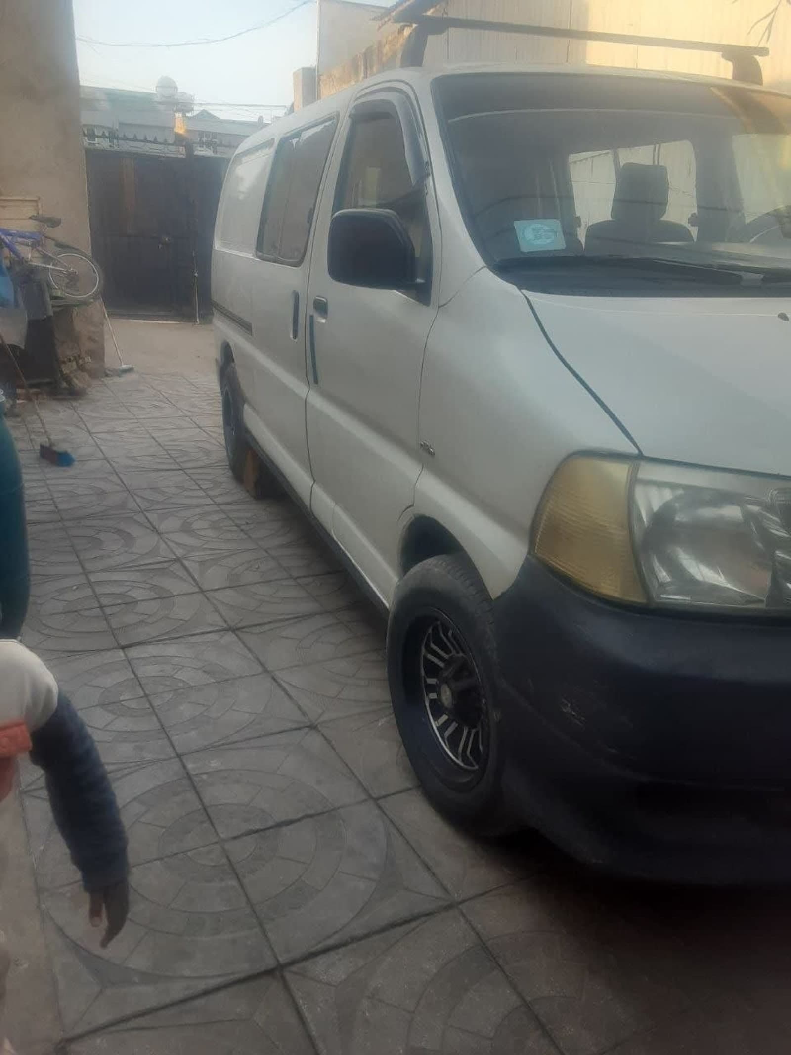 2007 Toyota Dolfin shark D4-D — photo 6