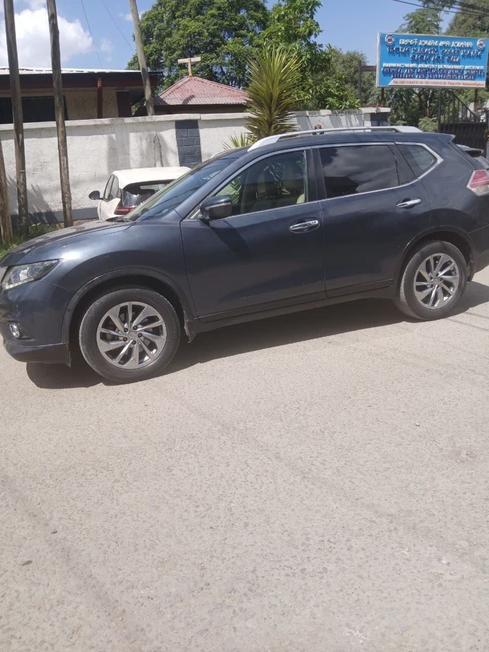 2015 Nissan X-Trail — photo 4