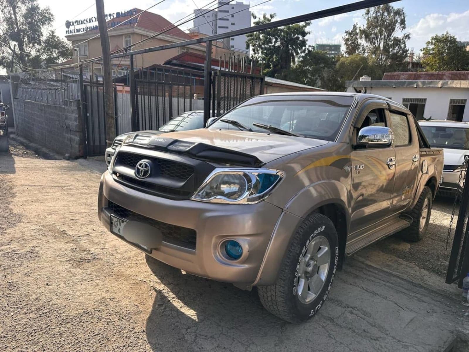 2010 Toyota Hilux — photo 6