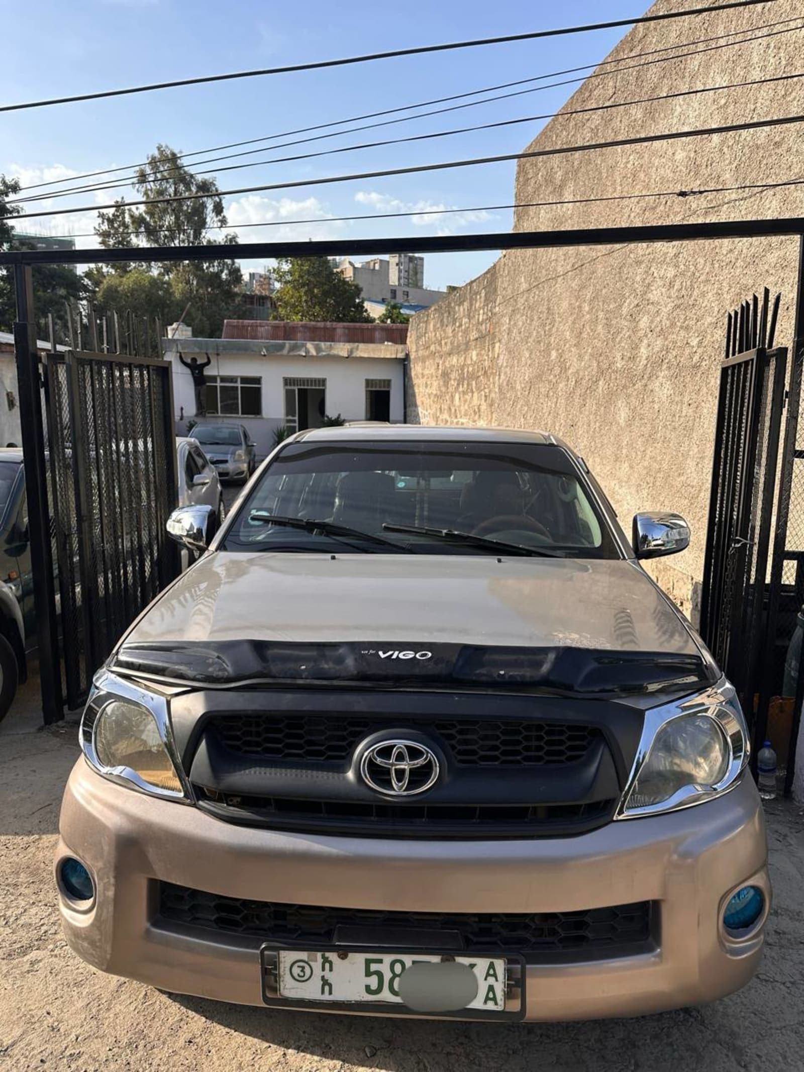 2010 Toyota Hilux — photo 7