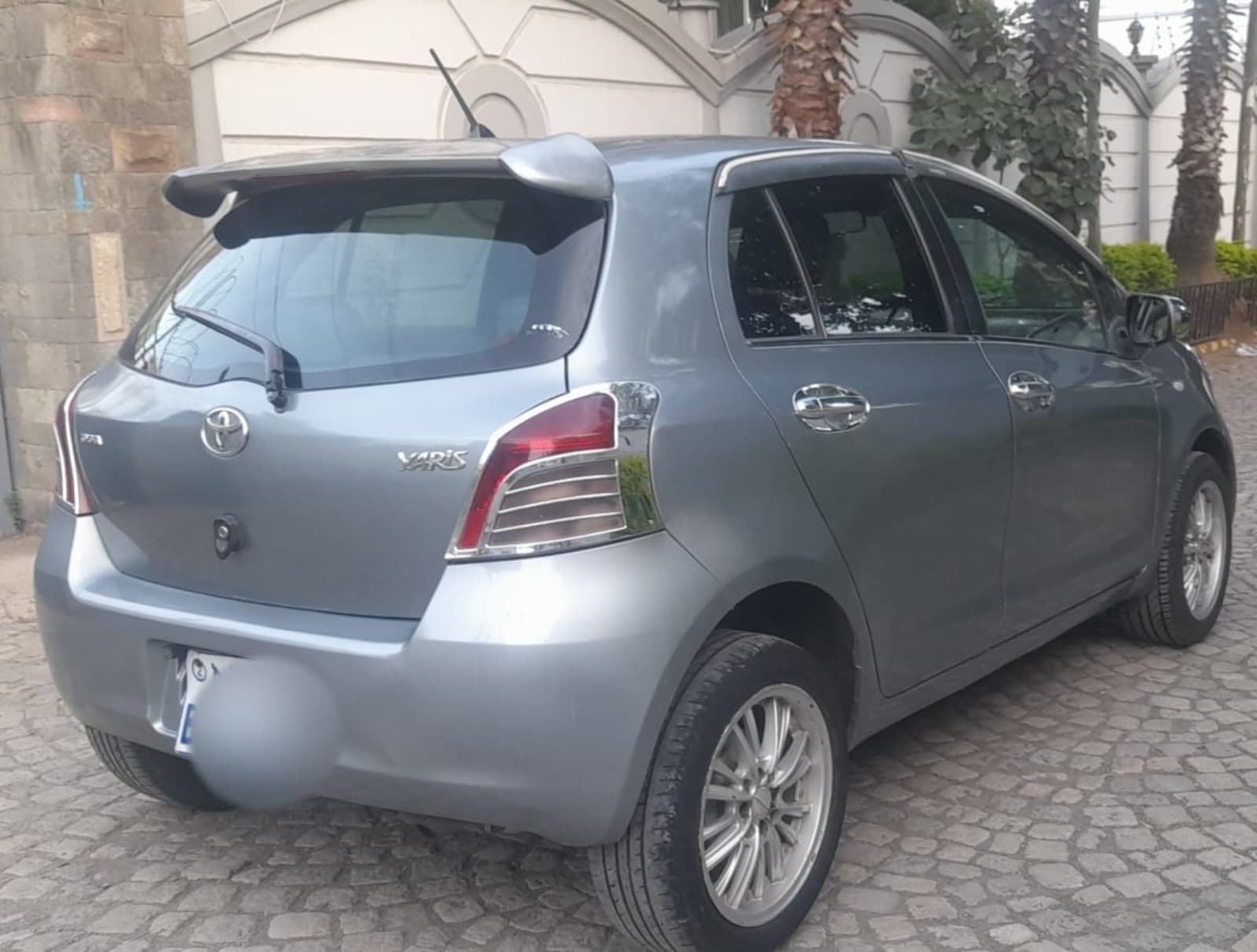 2007 Toyota Yaris Compact — photo 5