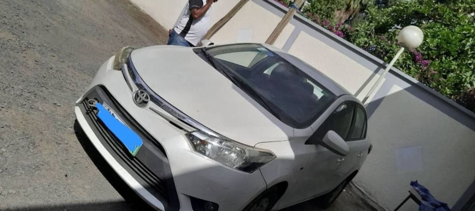 2016 Toyota Yaris Sedan — photo 3