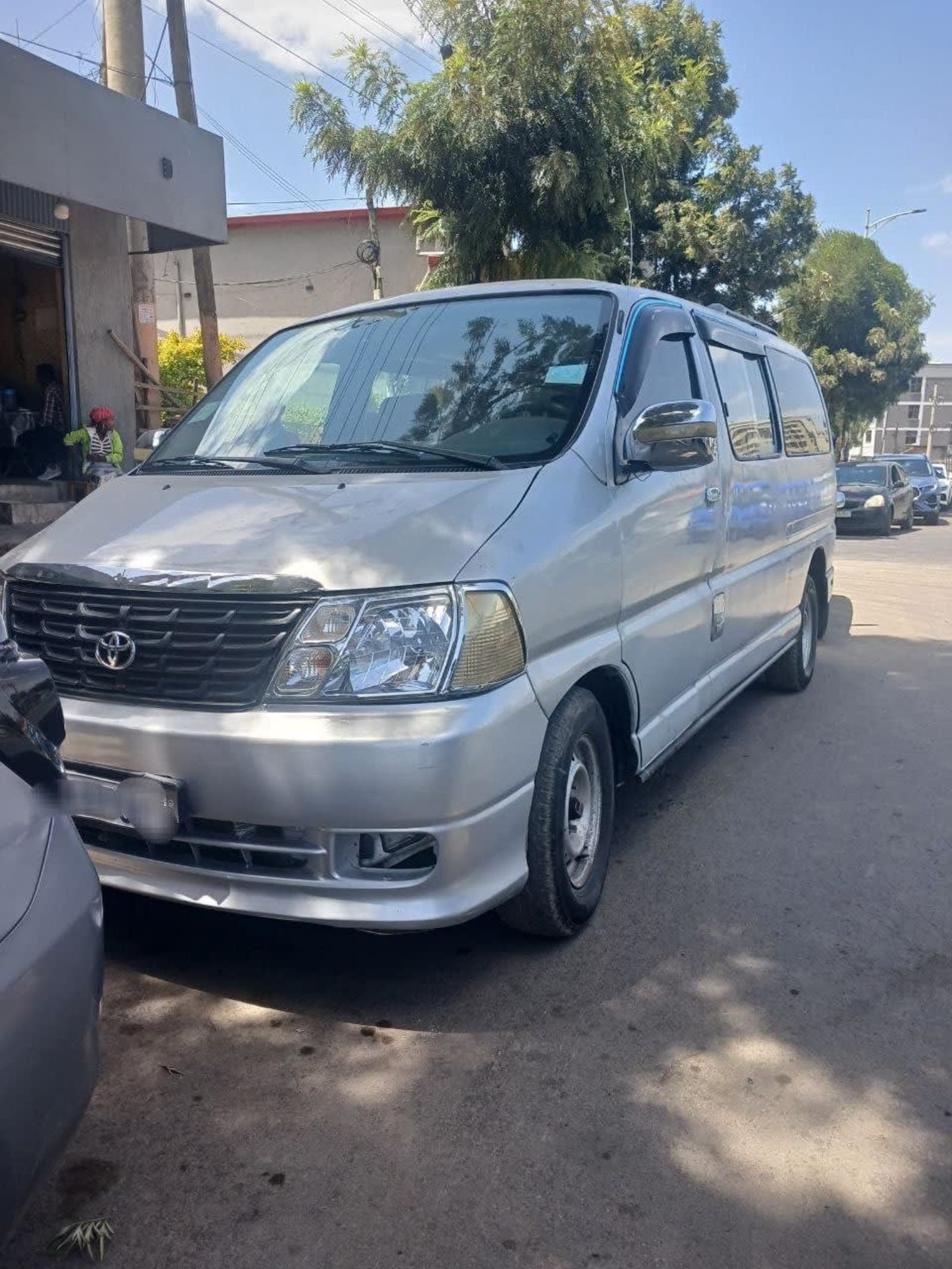 2009 Toyota Hiace Dolphin — photo 7