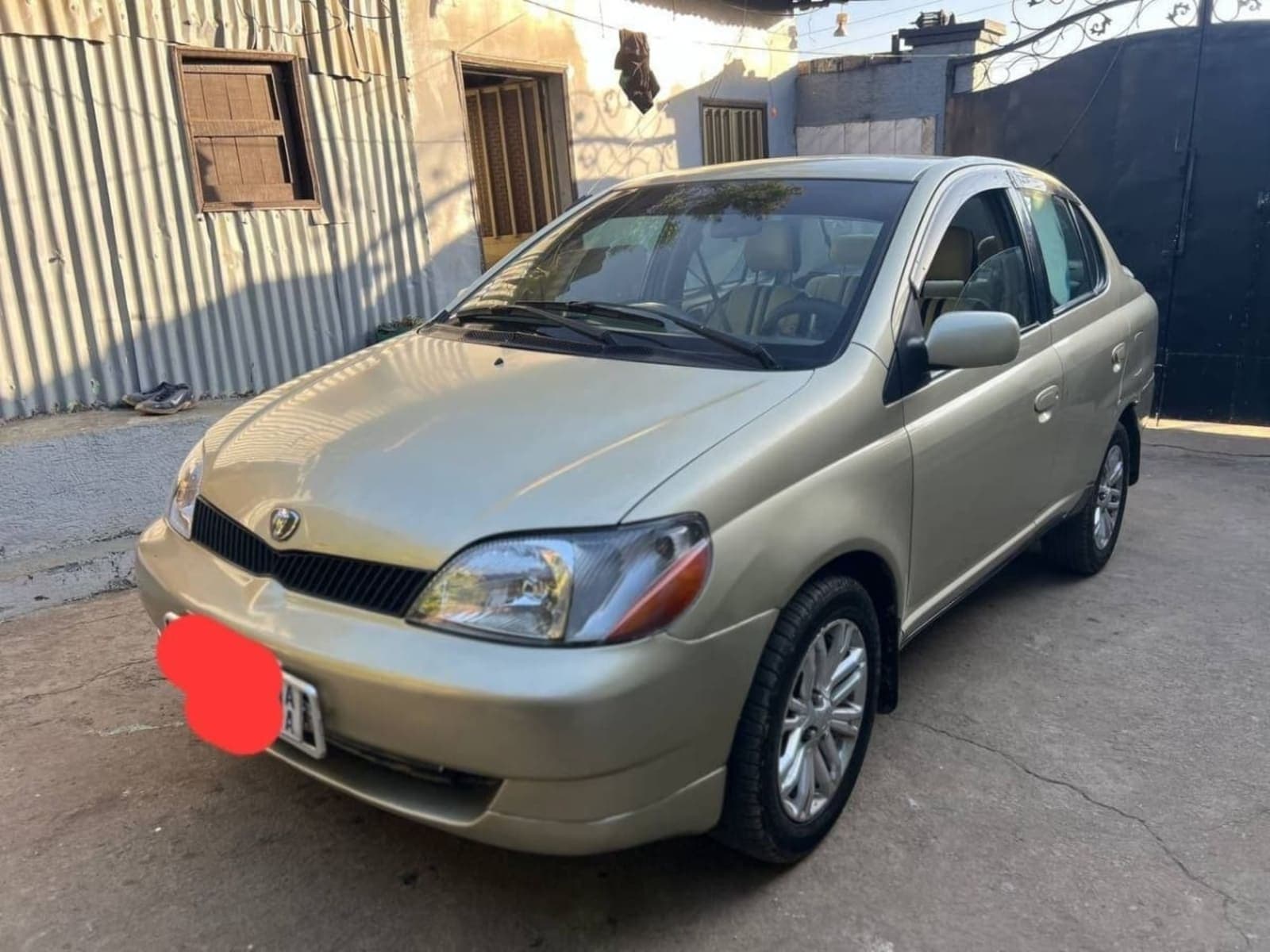 2001 Toyota Platz — photo 5