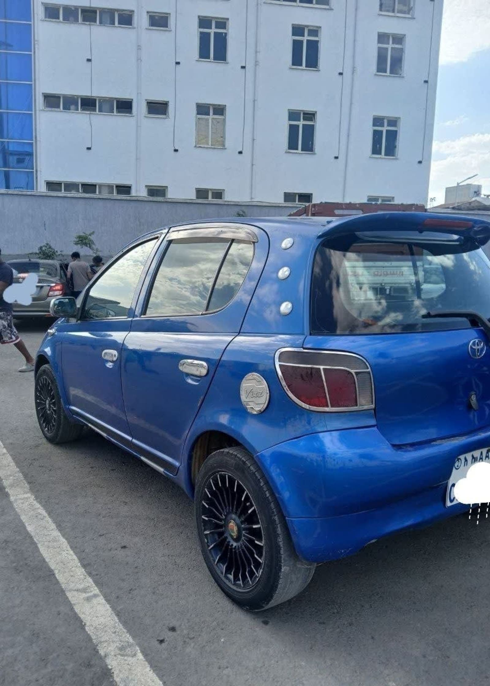 2001 Toyota Vitz