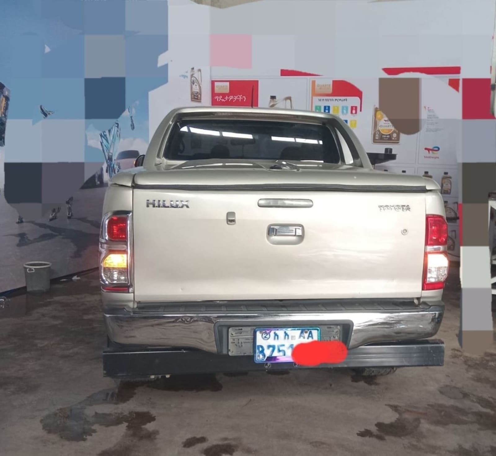 2015 Toyota Hilux Kin Cab — photo 2