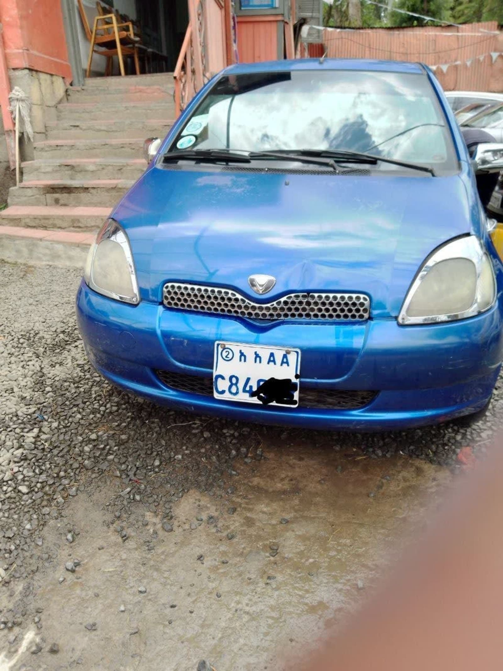 2001 Toyota Vitz