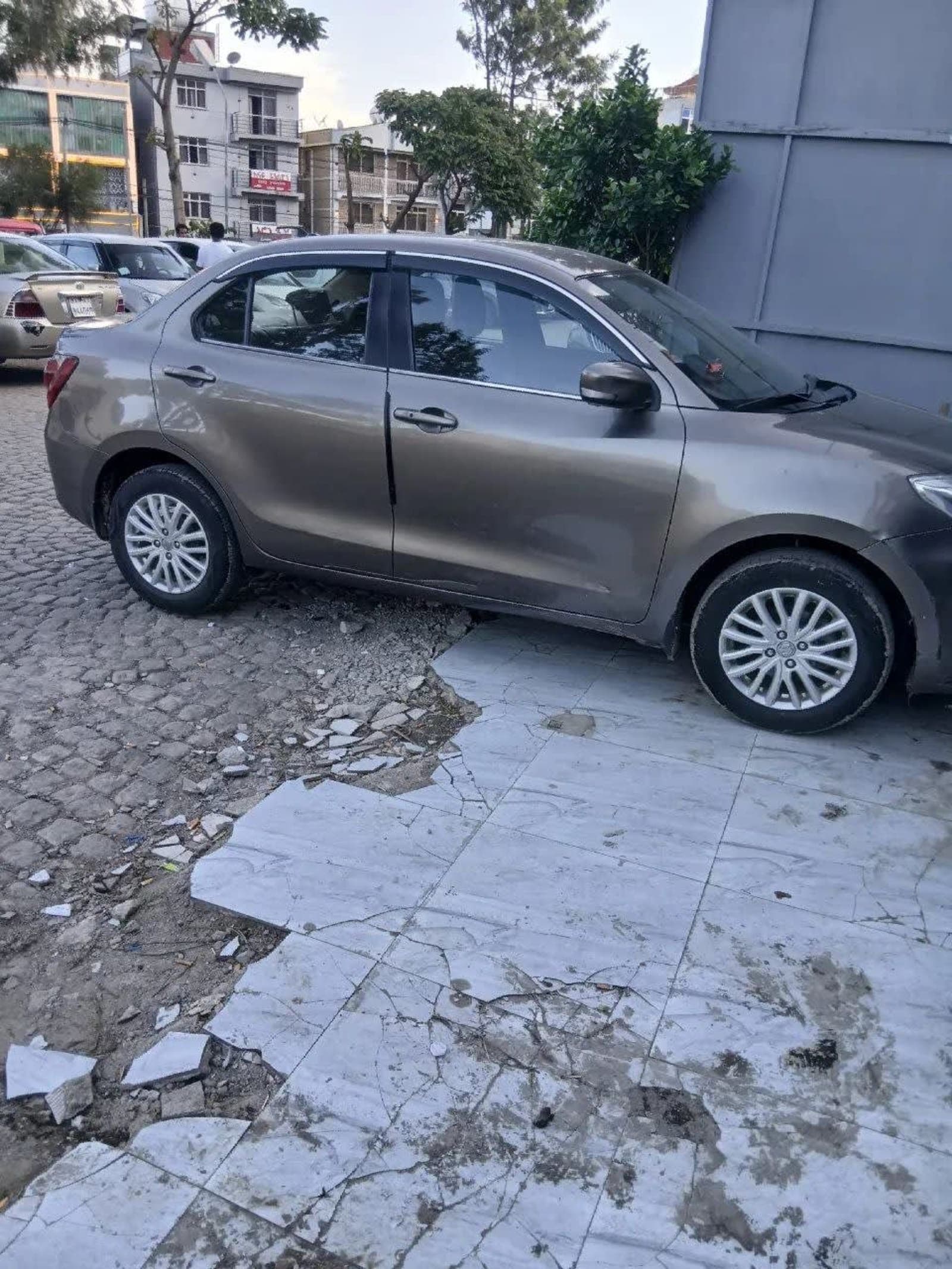 2022 Suzuki Dzire — photo 3