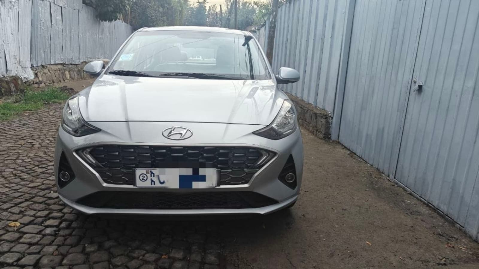 2022 Hyundai Grand i10 โ photo 1