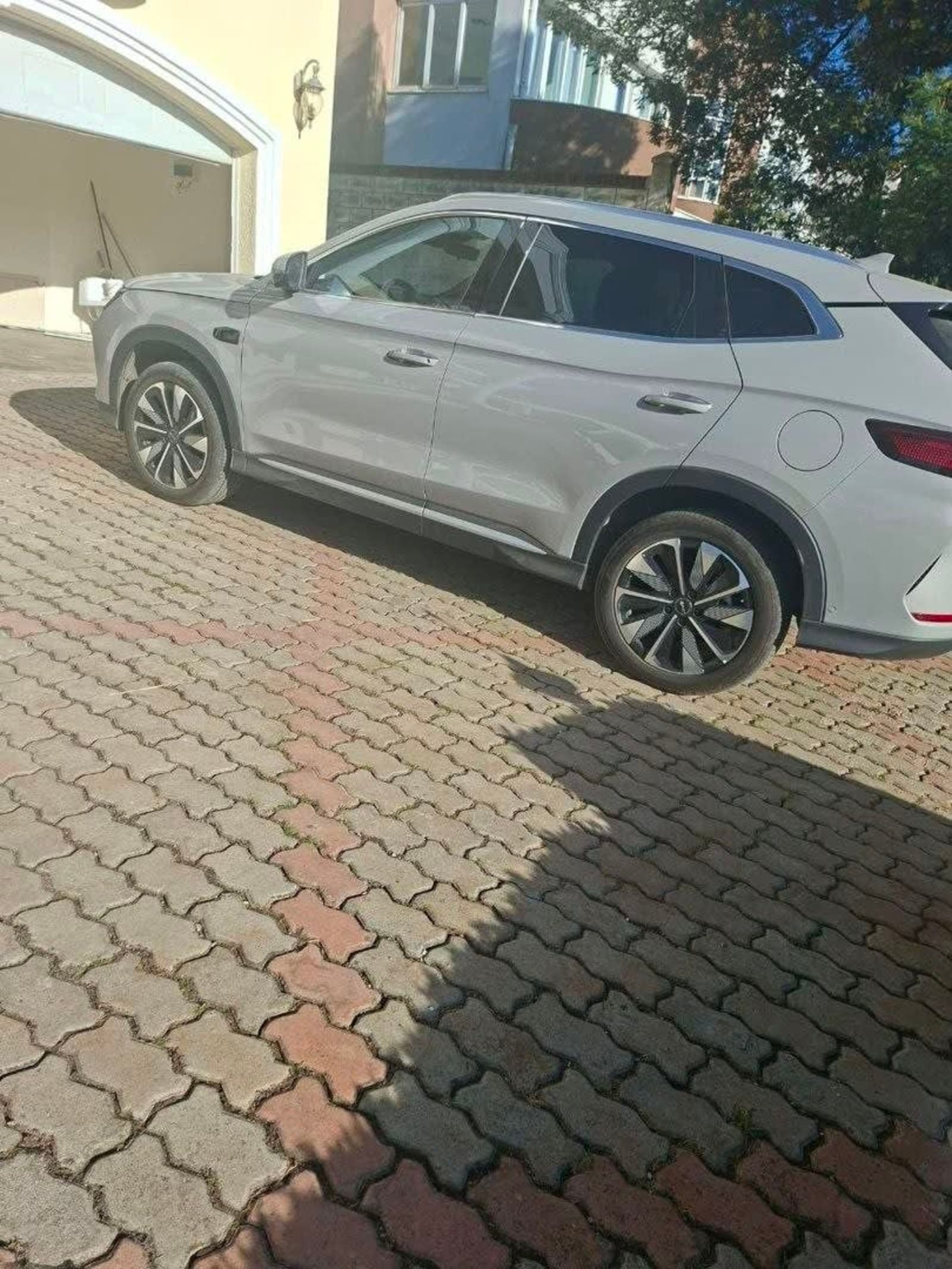 2025 BYD Song Plus hybrid — photo 5