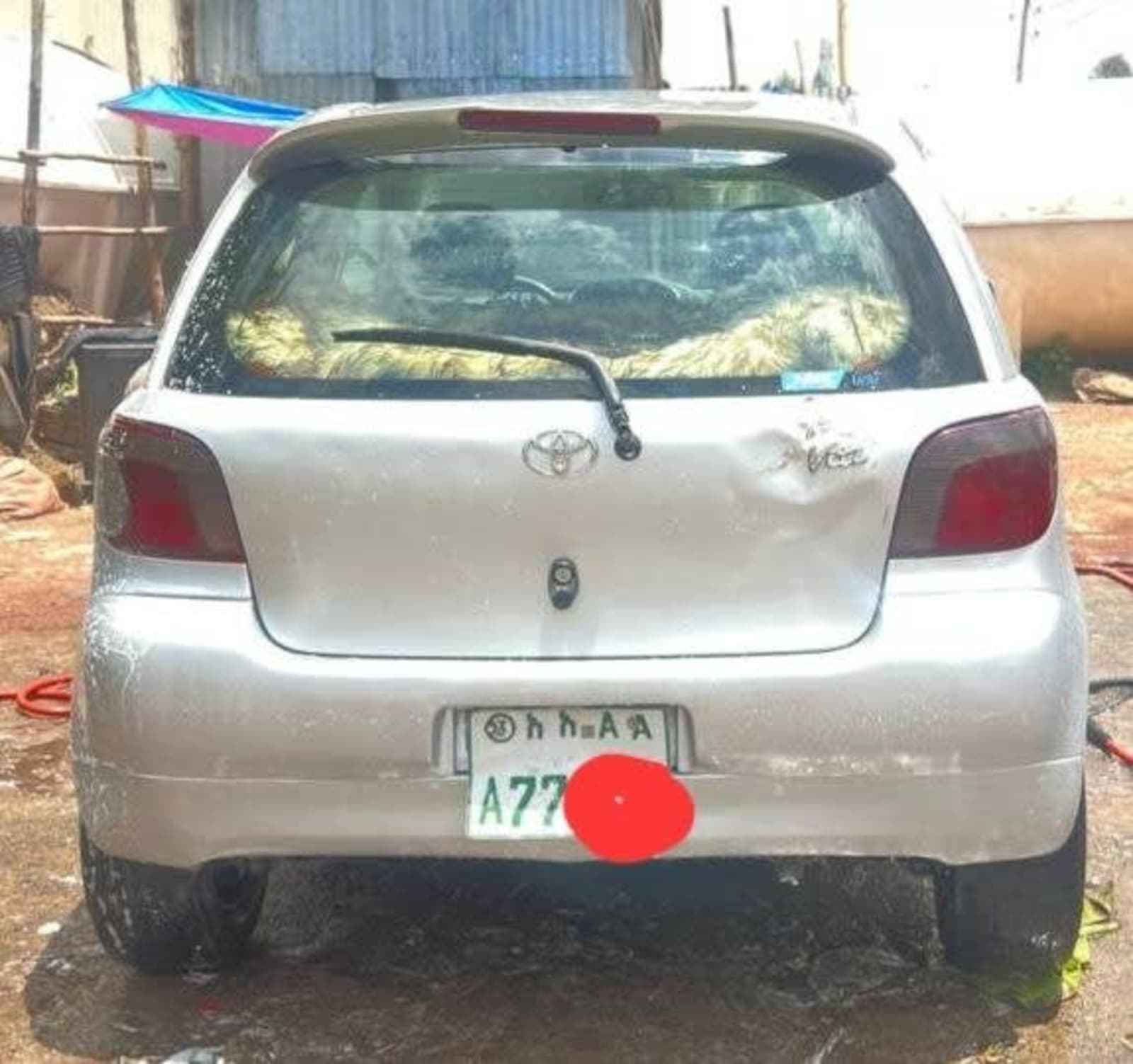 2001 Toyota Vitz — photo 5
