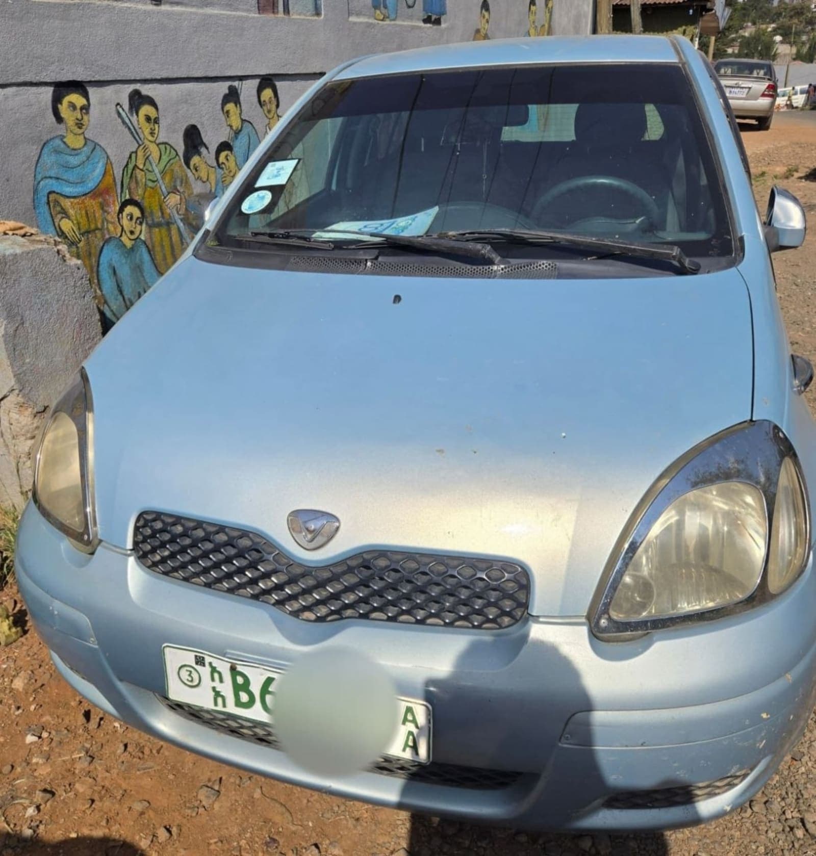 2004 Toyota Vitz