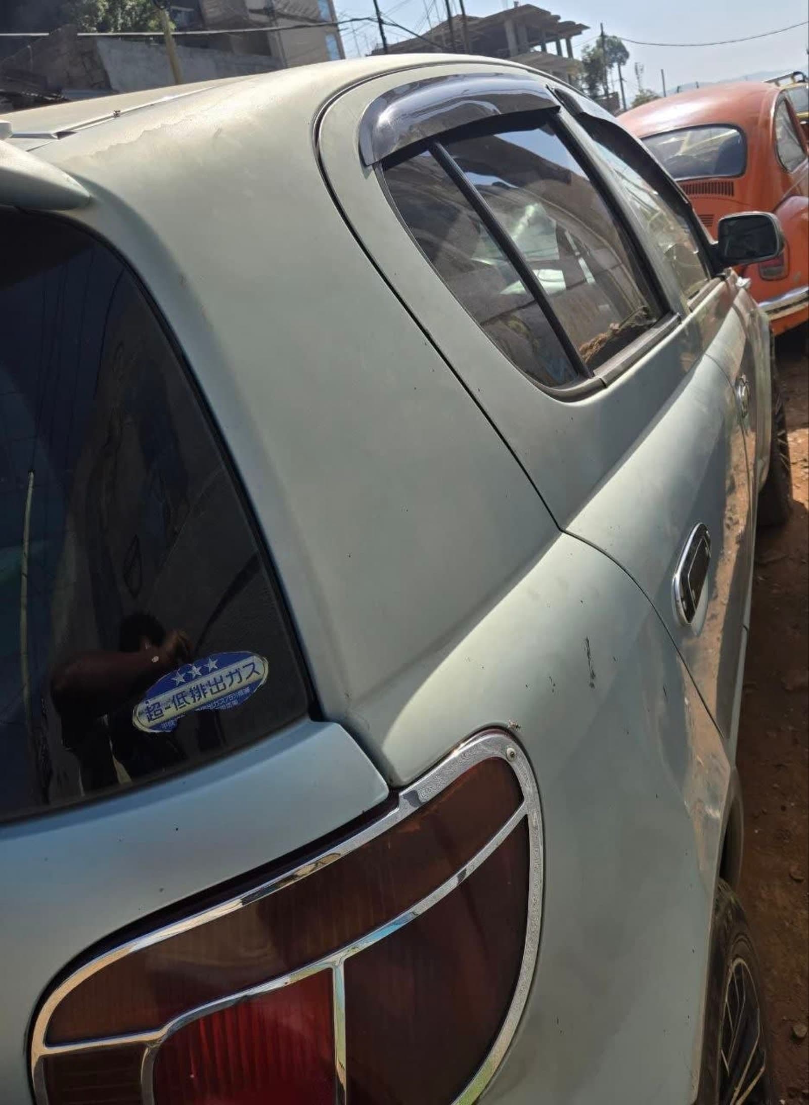2004 Toyota Vitz — photo 8